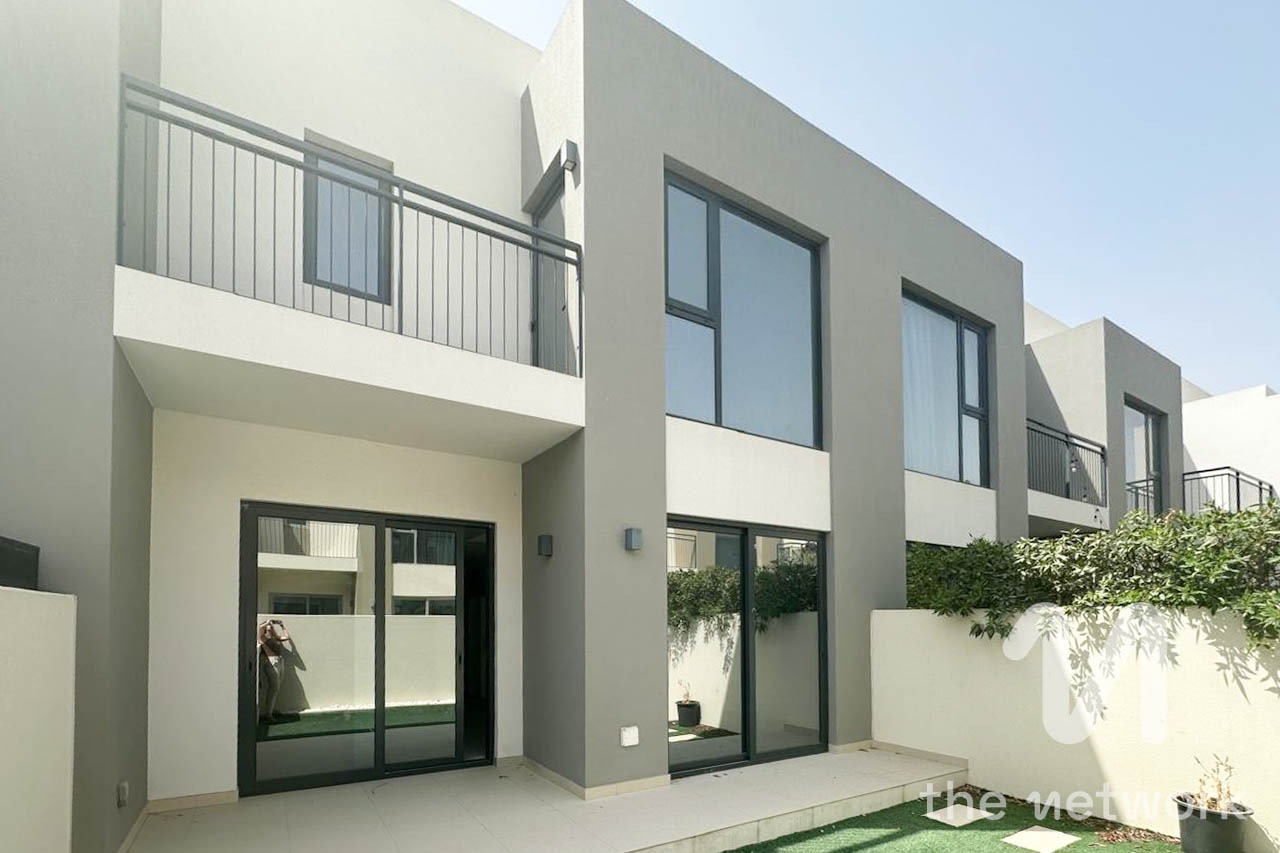 Ready | Popular Community | Modern
