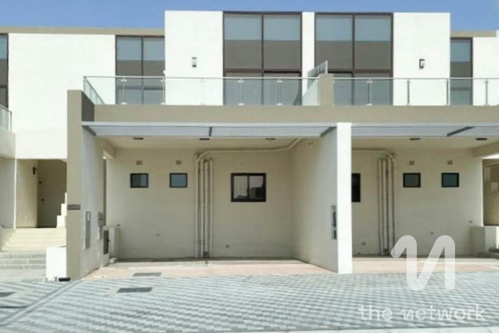 4BR Townhouse | Brand New | Prime MBR City Spot