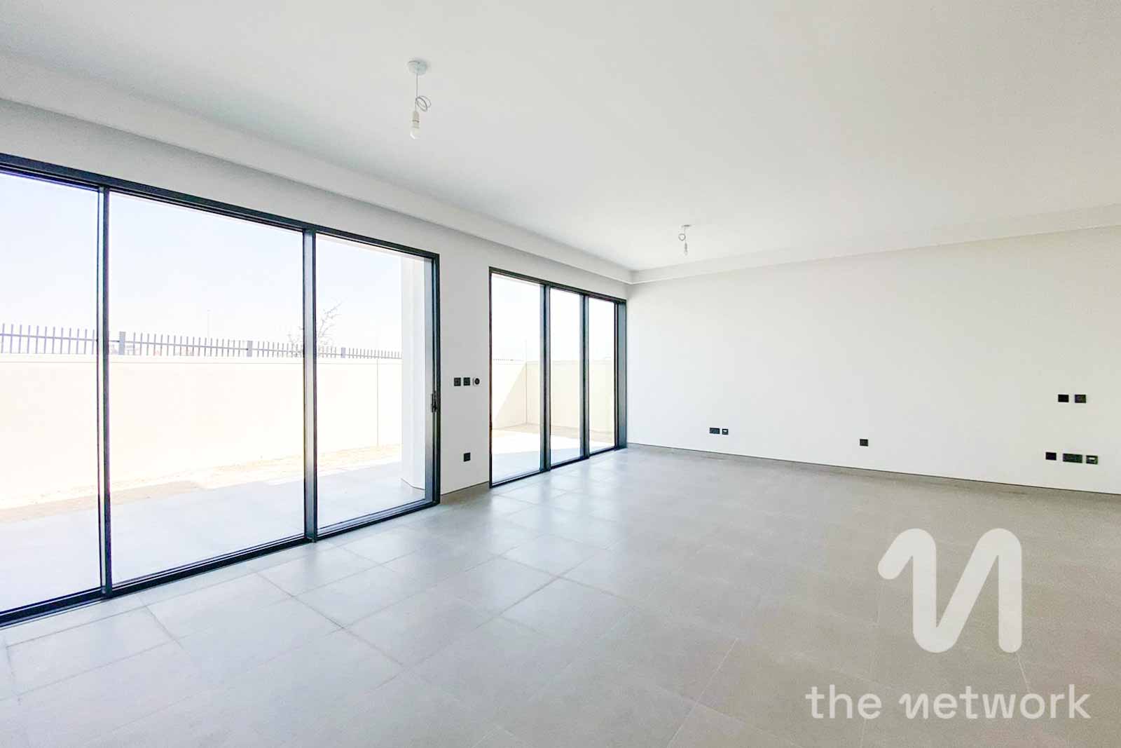 Single Row | Vastu |  Extended | Genuine Listing