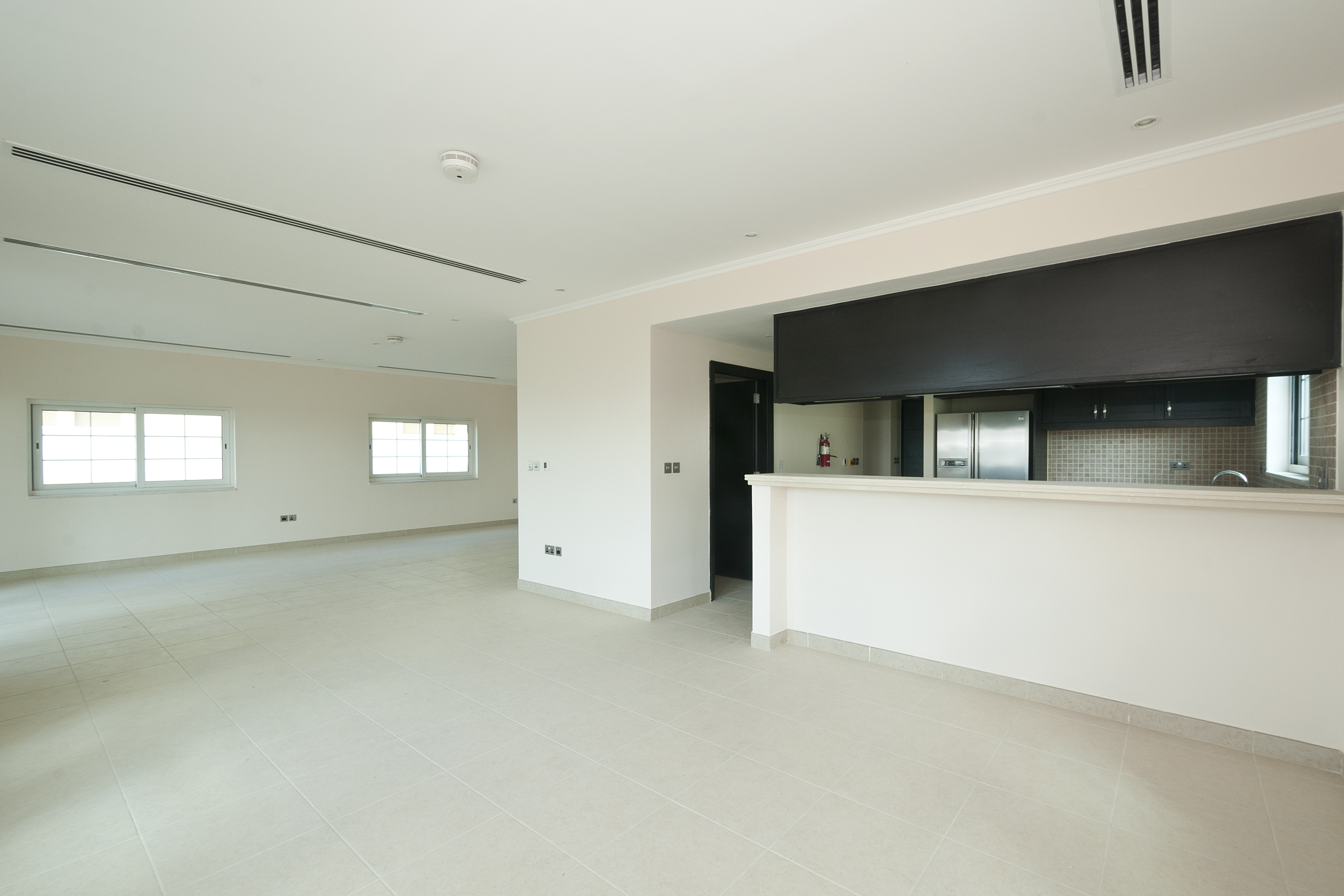 Close to Park | Keys with me | Ready to Move in