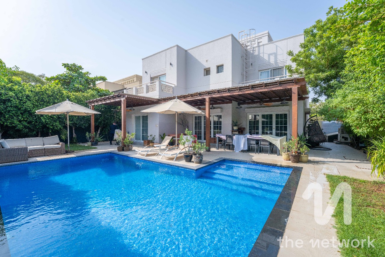 Excellent Villa | Vastu Compliant | Fully Upgraded
