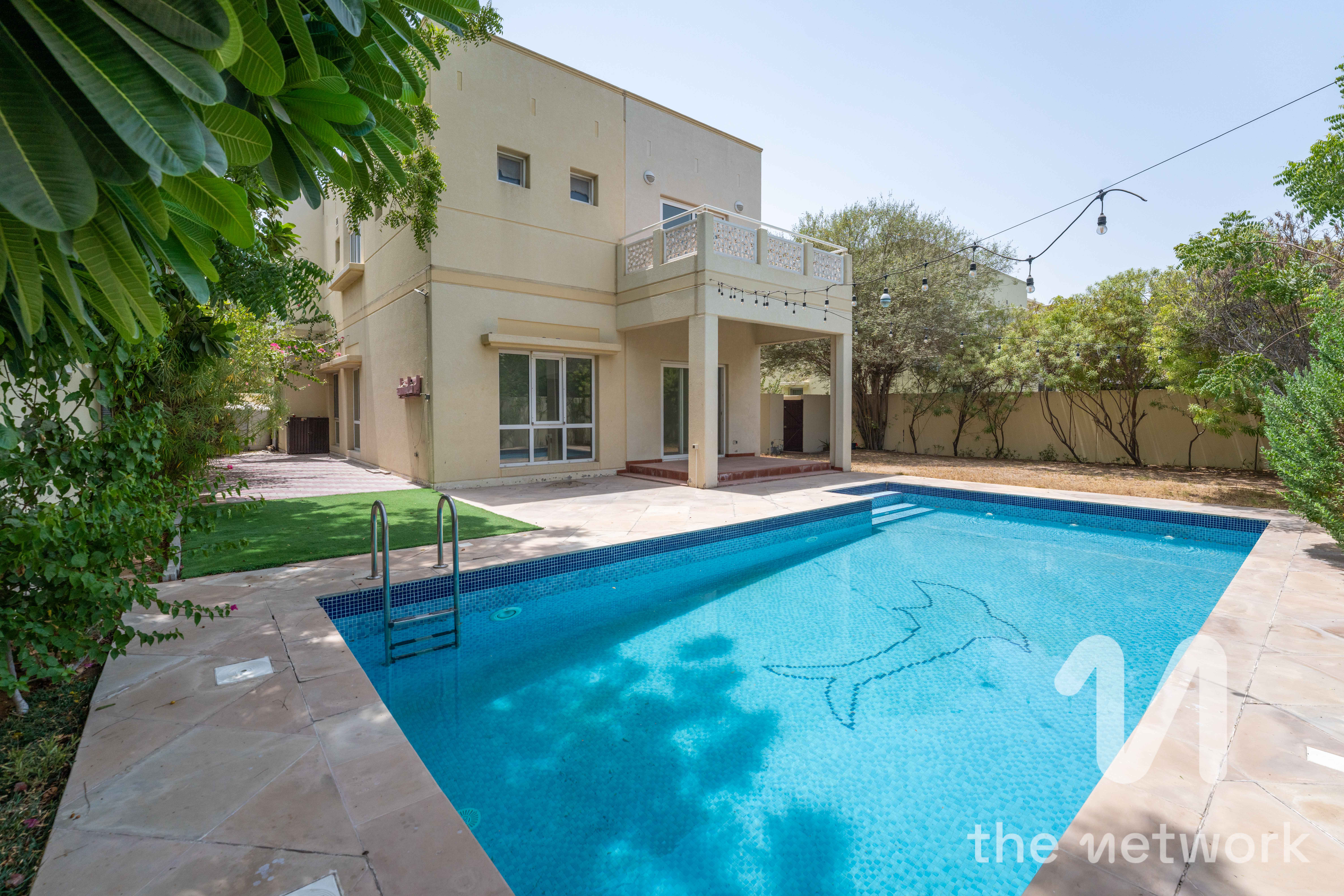 3 Beds Plus Study | Private Pool | Vacant