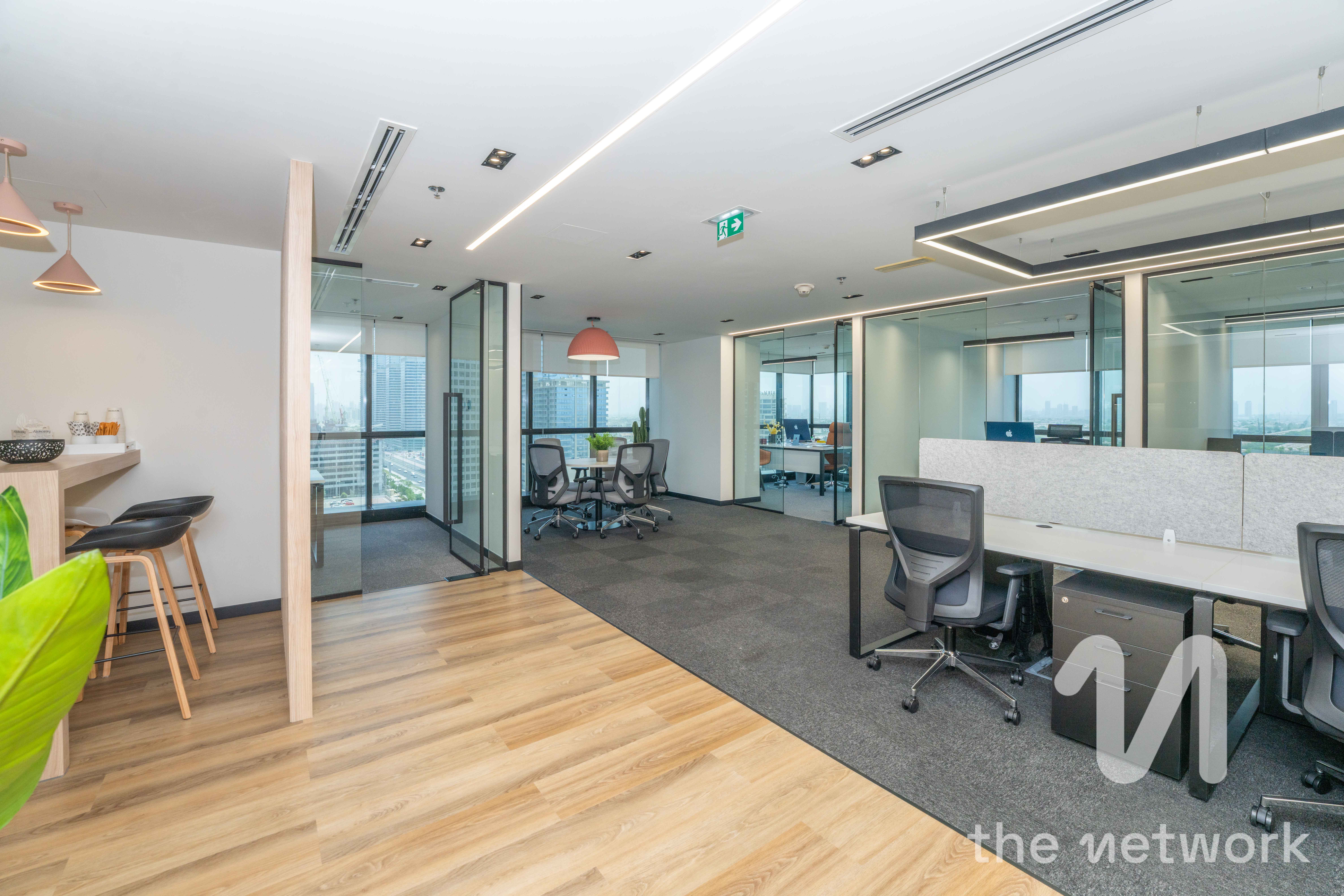 Ready Now | Fully Furnished |  Modern and Bright