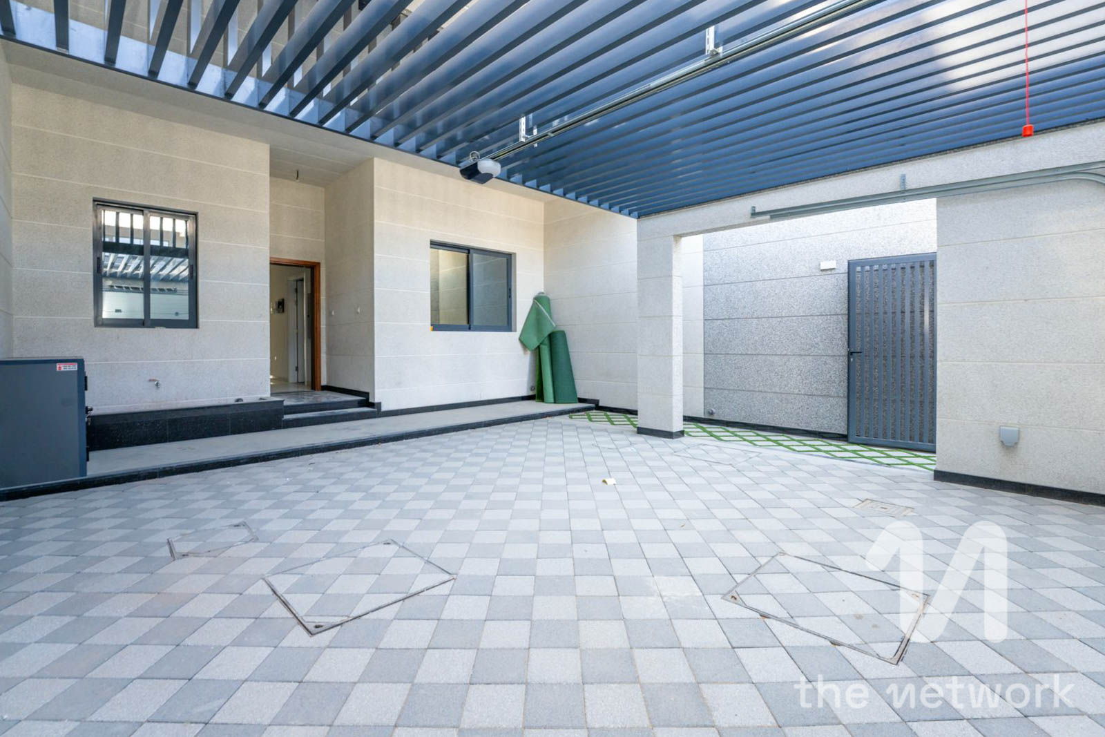 Corner 4BR + Maids  | West Village | Vacant
