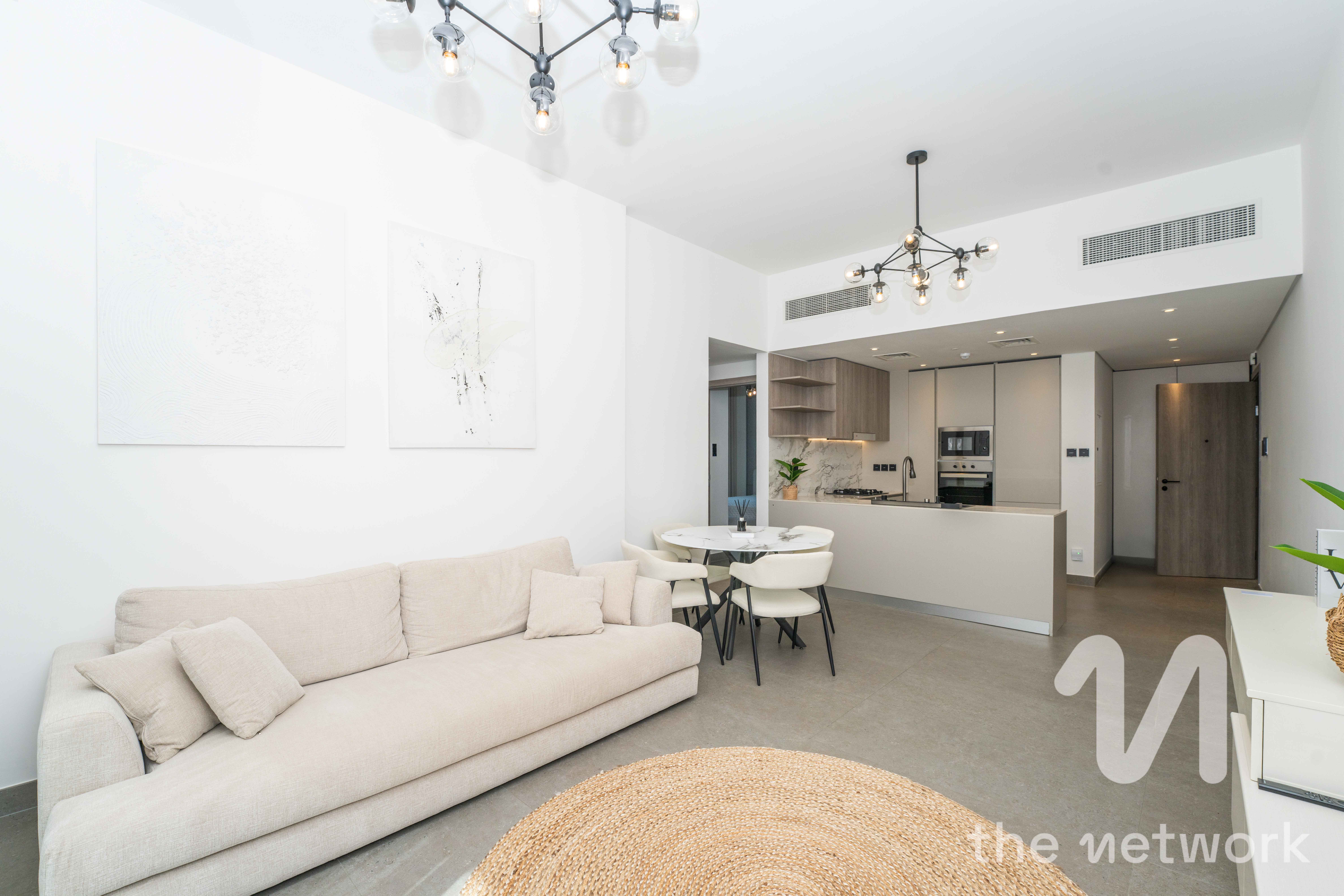 Vacant | Fully furnished | 8.5% ROI