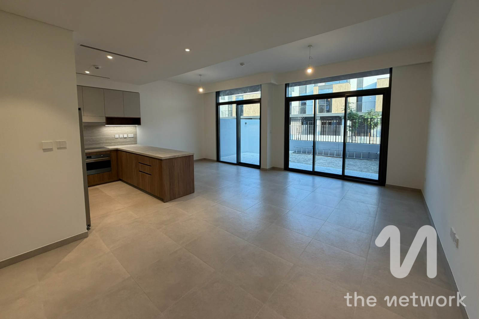 G+1 | Next to Entrance and Pool | On the Park