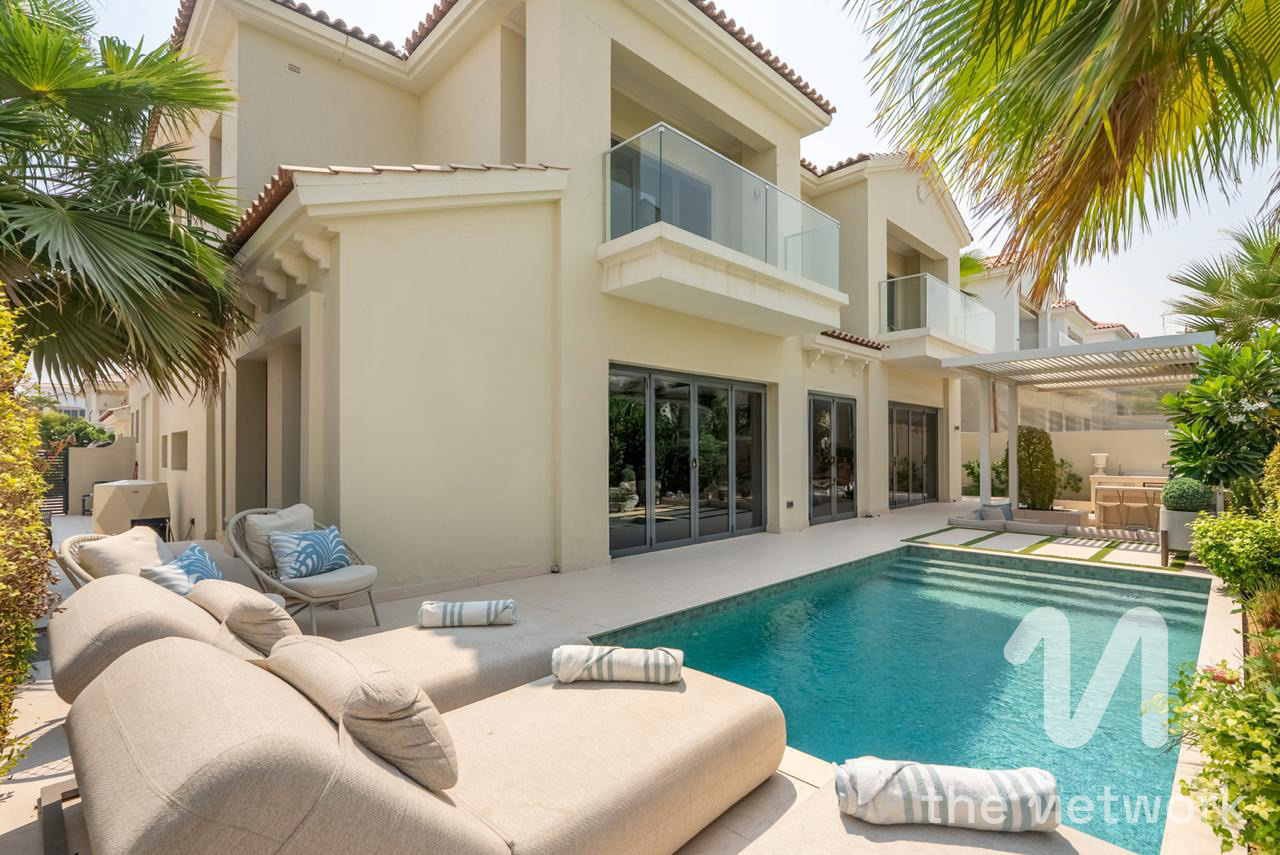 Exclusive | Open Plan Living | Private Pool