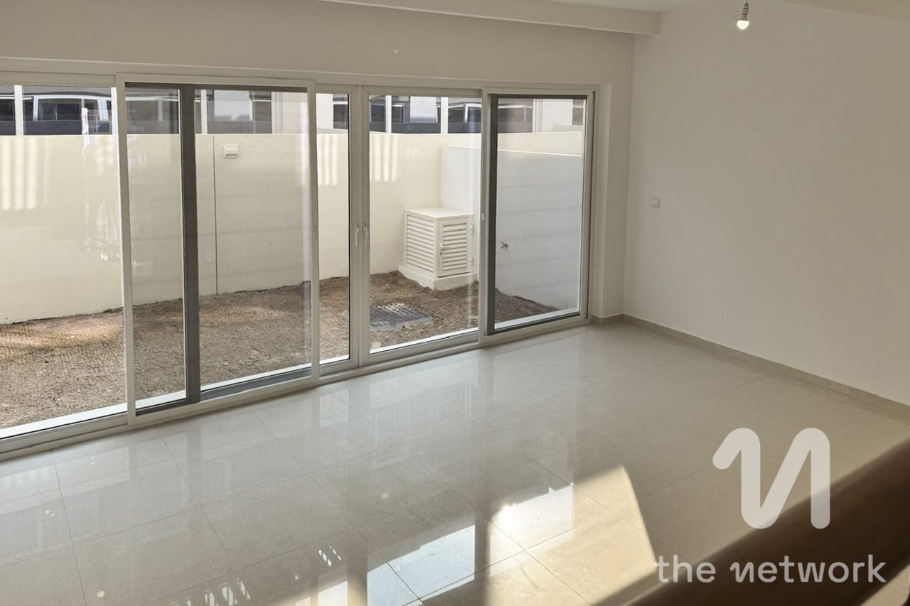 Fast Sale | 3 Bed Villa | Prime Location