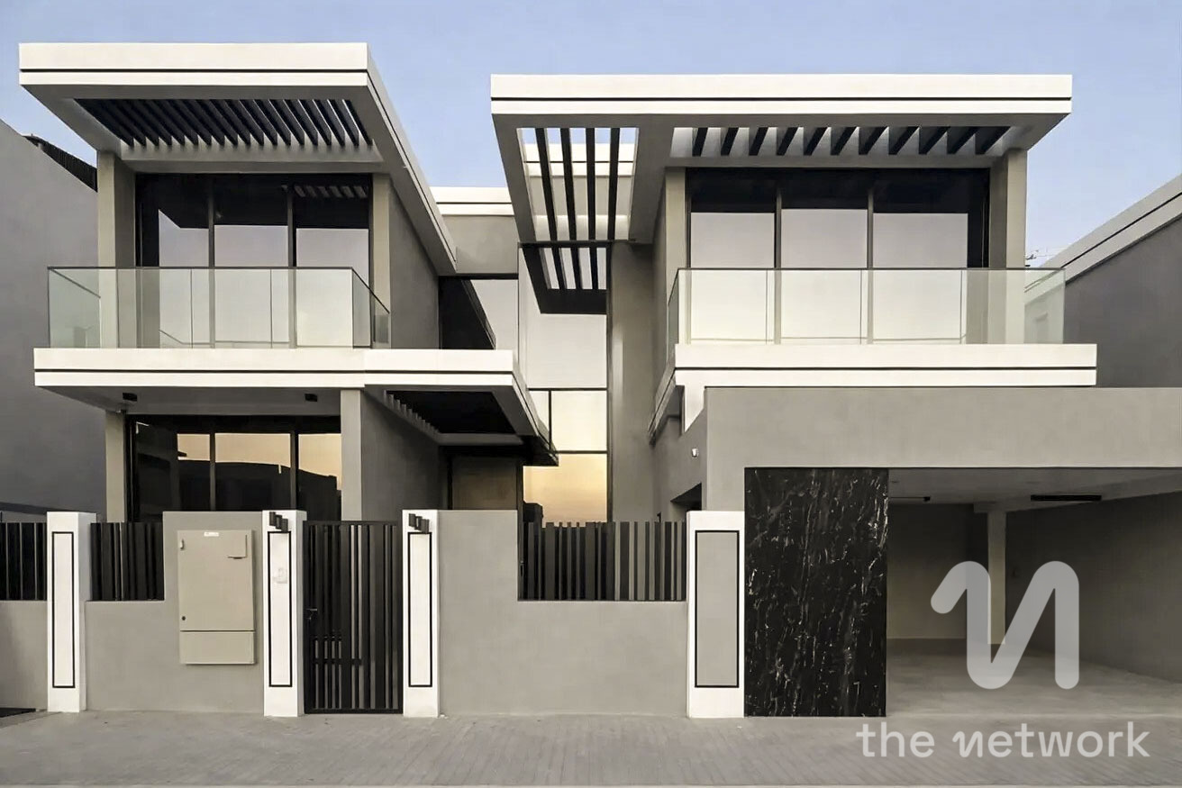 Brand New  | Custom Built | Private Pool