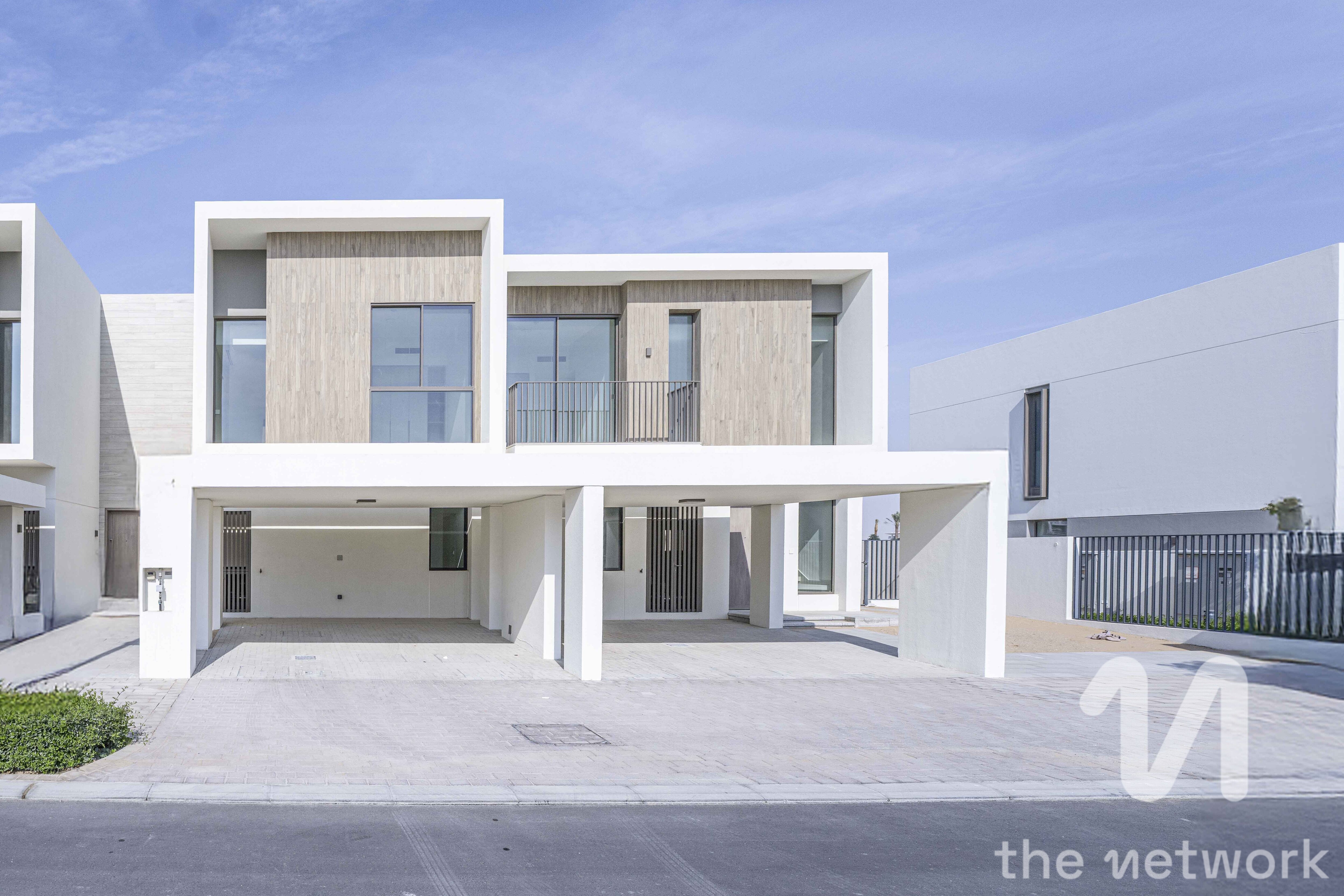 Green Belt | Near Pool and Park| 3 Beds