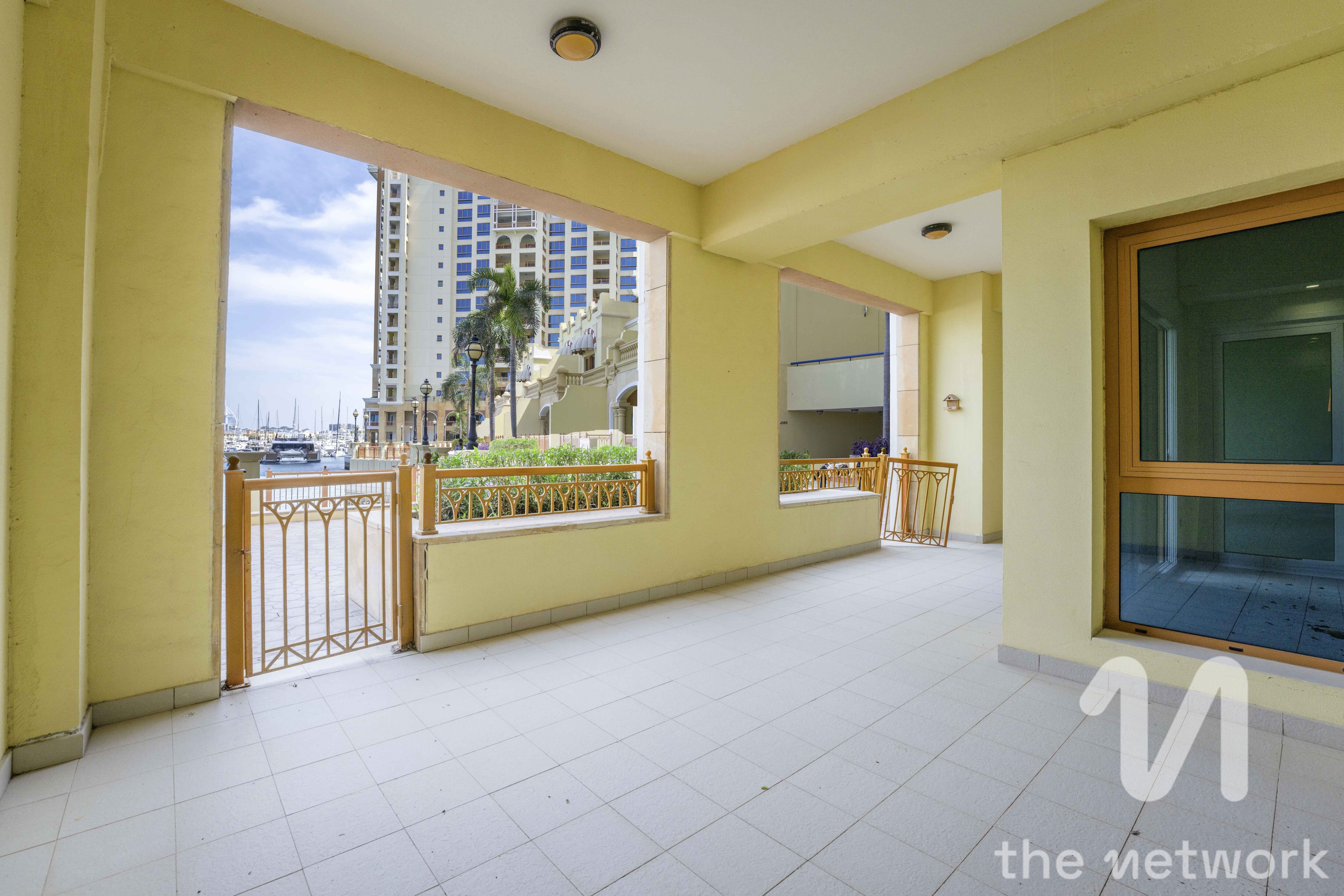 Best Priced 3 Bed | Facing Boats | Private Terrace