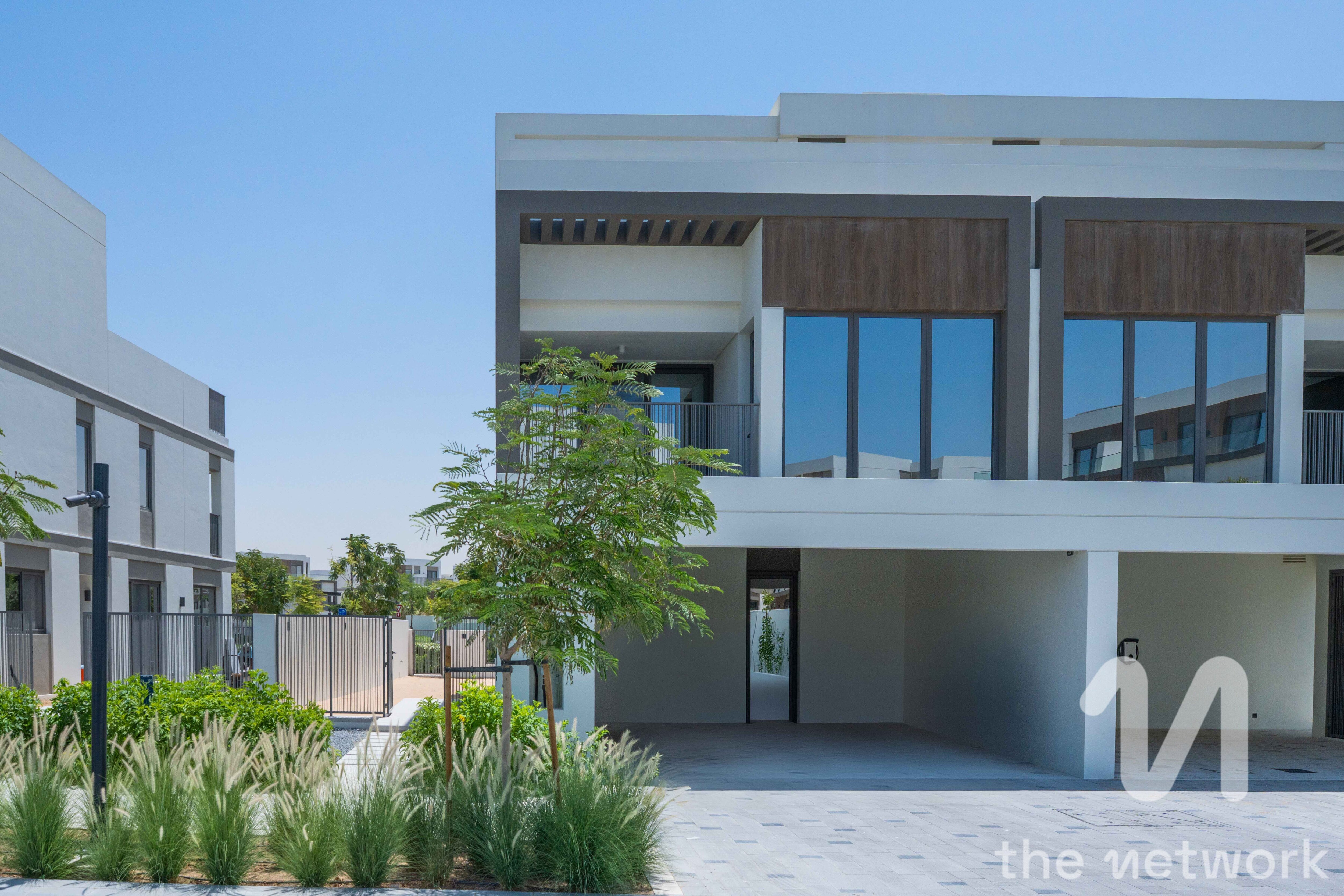 Twin Villa | Corner Unit | Available May 1st