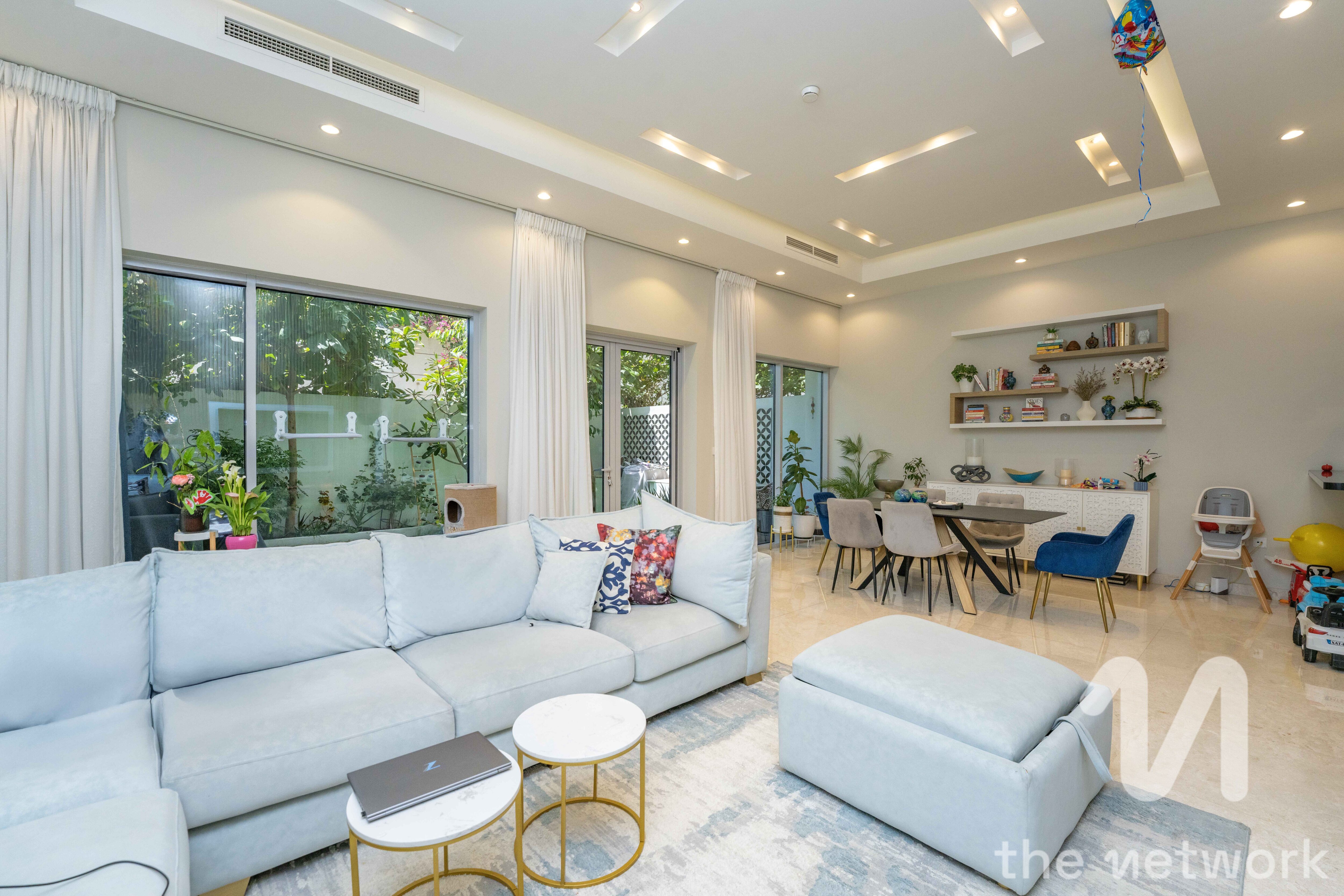 Huge 4 Bedroom | Upgraded | Vacant on Transfer