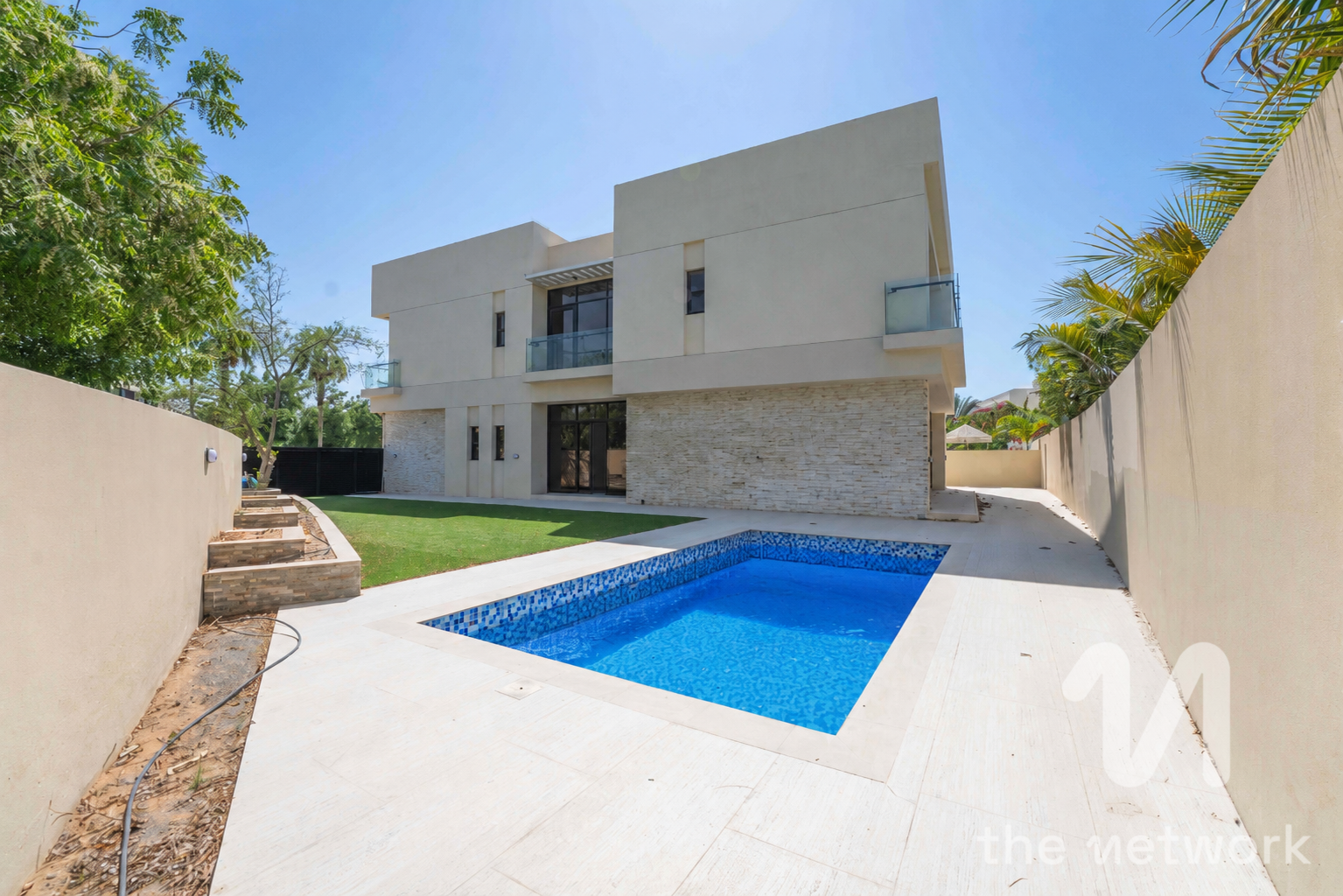 Corner Villa  | Private Pool | Ultra Luxury 6 Bed