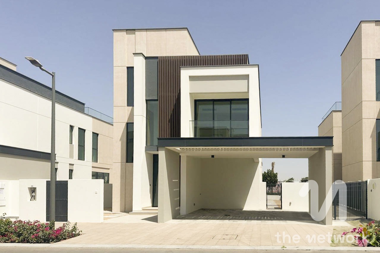 Vacant now | Biggest Plot | Park View