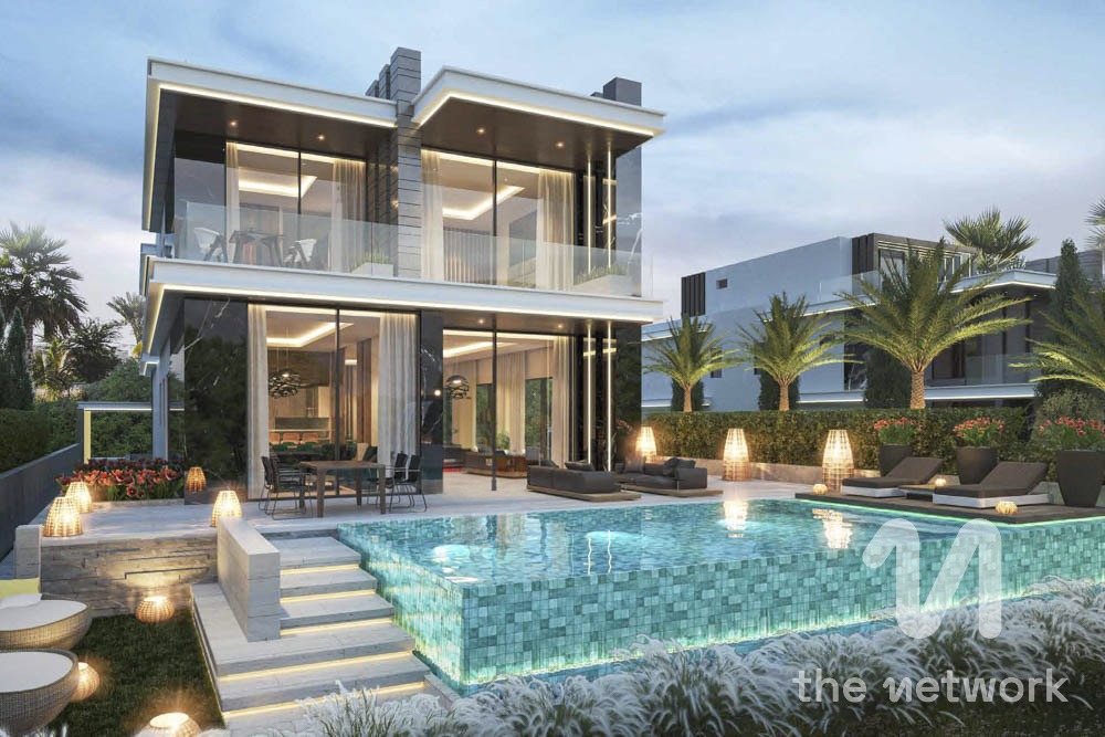 Direct on Lagoon | Huge Plot | Private Pool