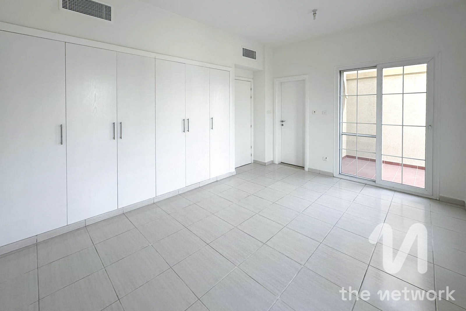 Lake View | Big Plot | Type 4M