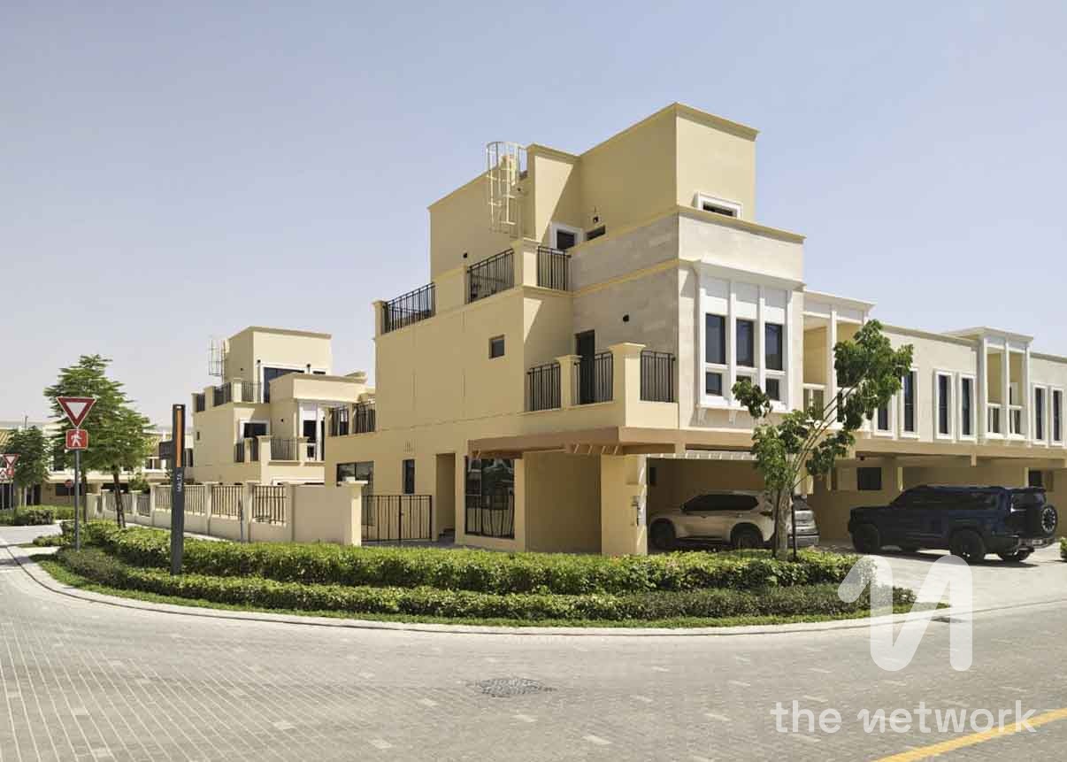 Luxe 5BR Malta Townhouse | Largest Corner Plot