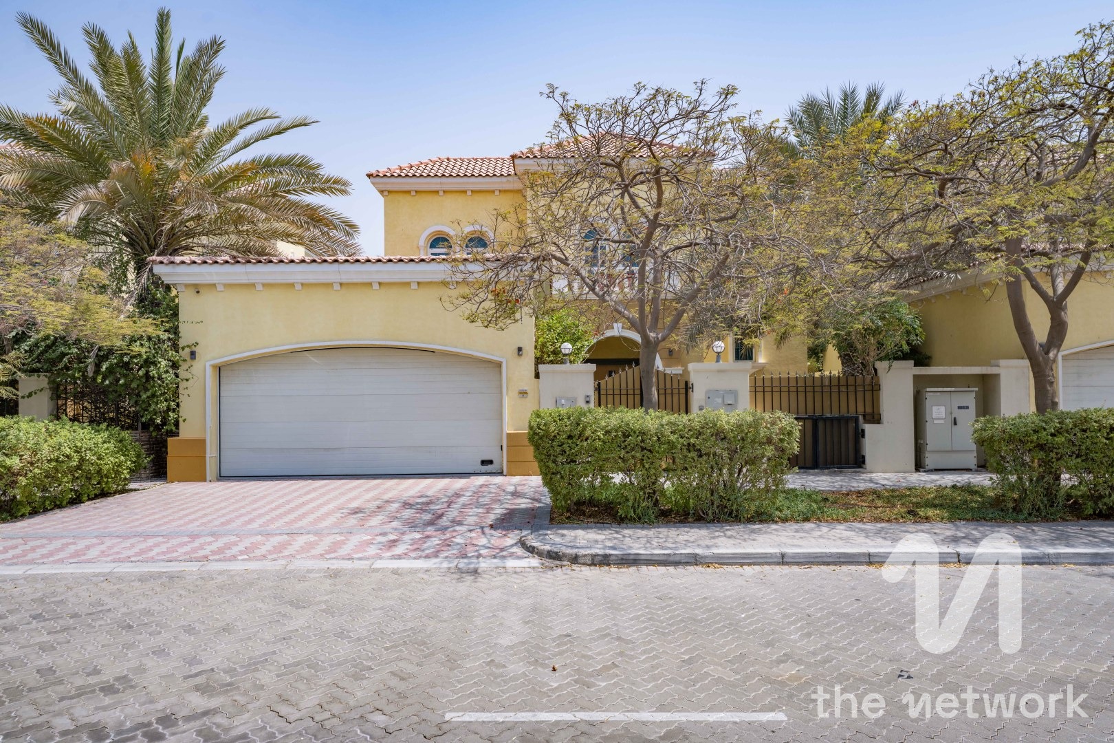 Private Garden | Spacious | Motivated