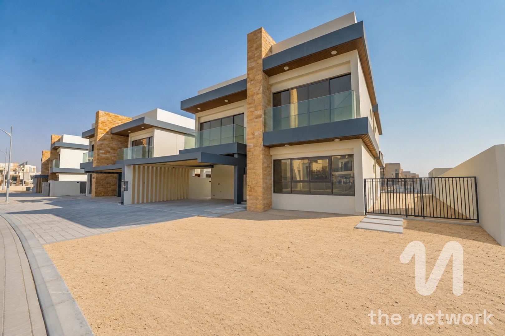 Priced to Sell | Lagoon View | Ready