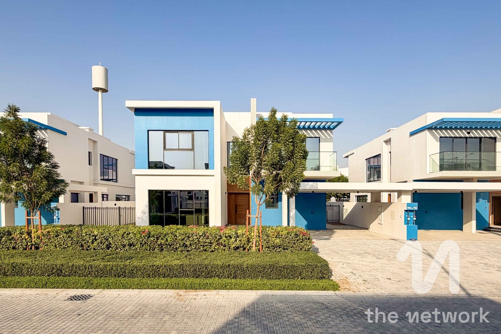 Single Row | Next To Amenities