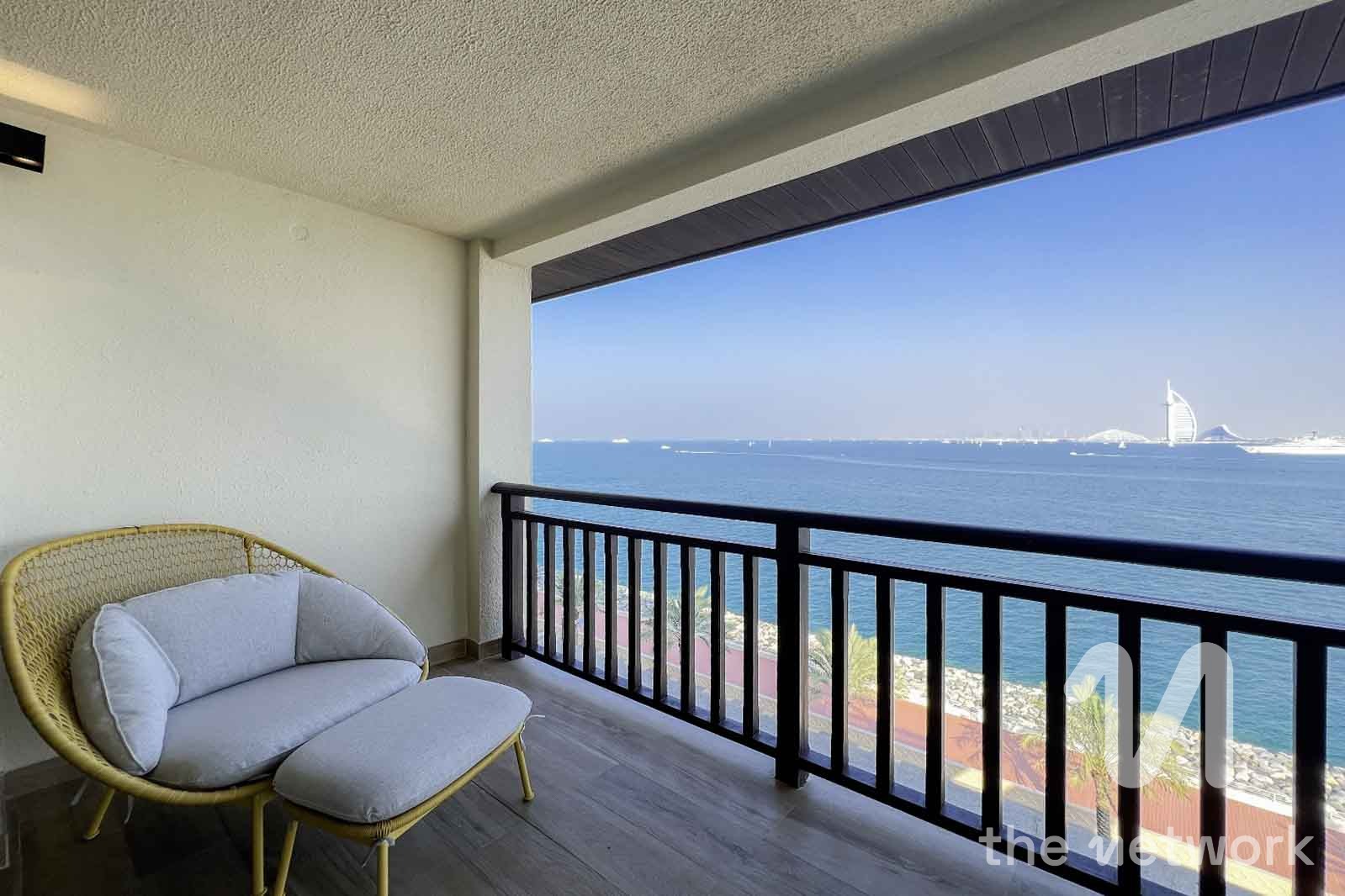 VOT | Converted To 3Bed | Spacious Outdoor Terrace