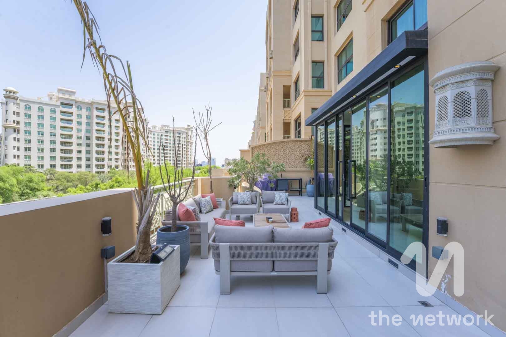 Fully Upgraded | Massive Private Terrace | On Park