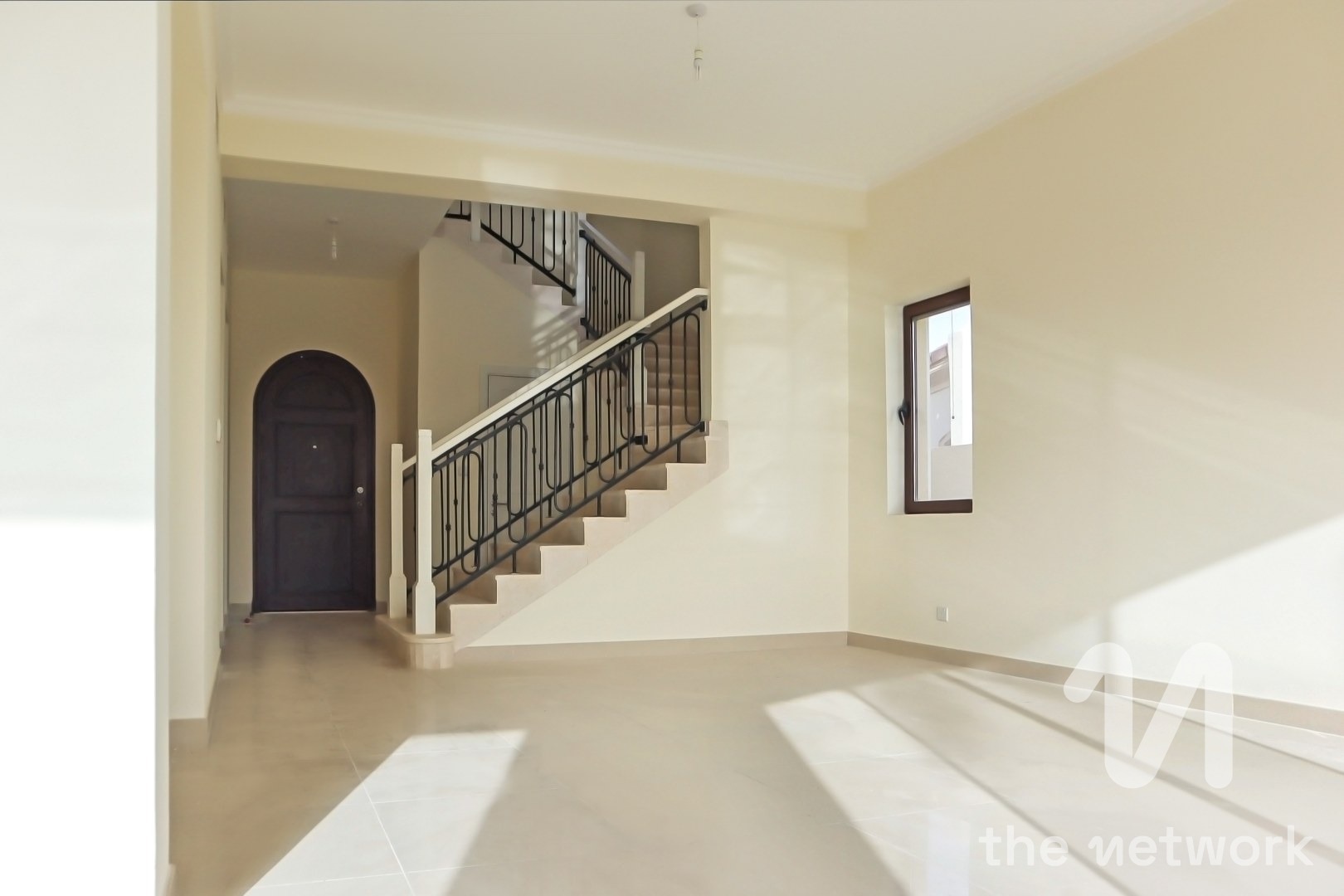 Elegant 3 Bed | Community Expert