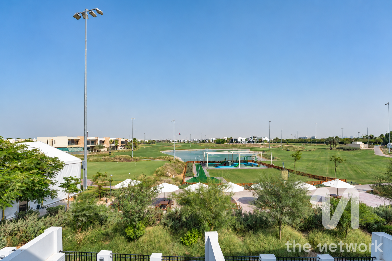 Brand New | Golf and Lake View | Single Row