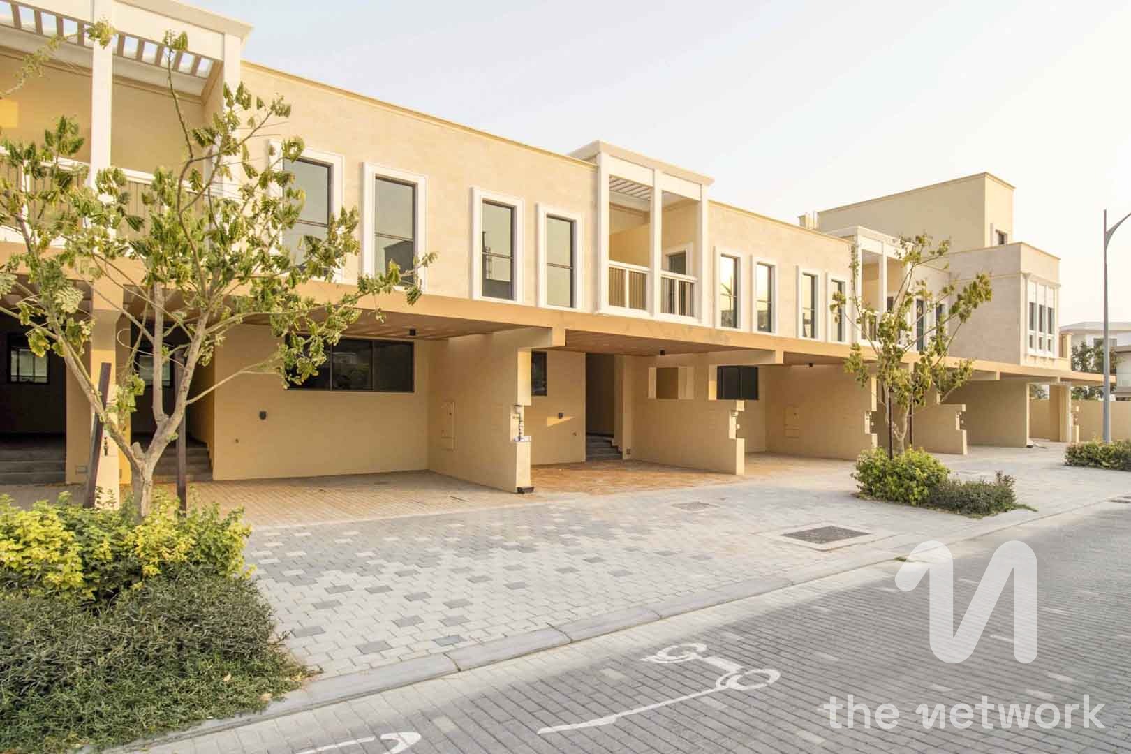 Elegant 4BR Single Row | Desirable Location