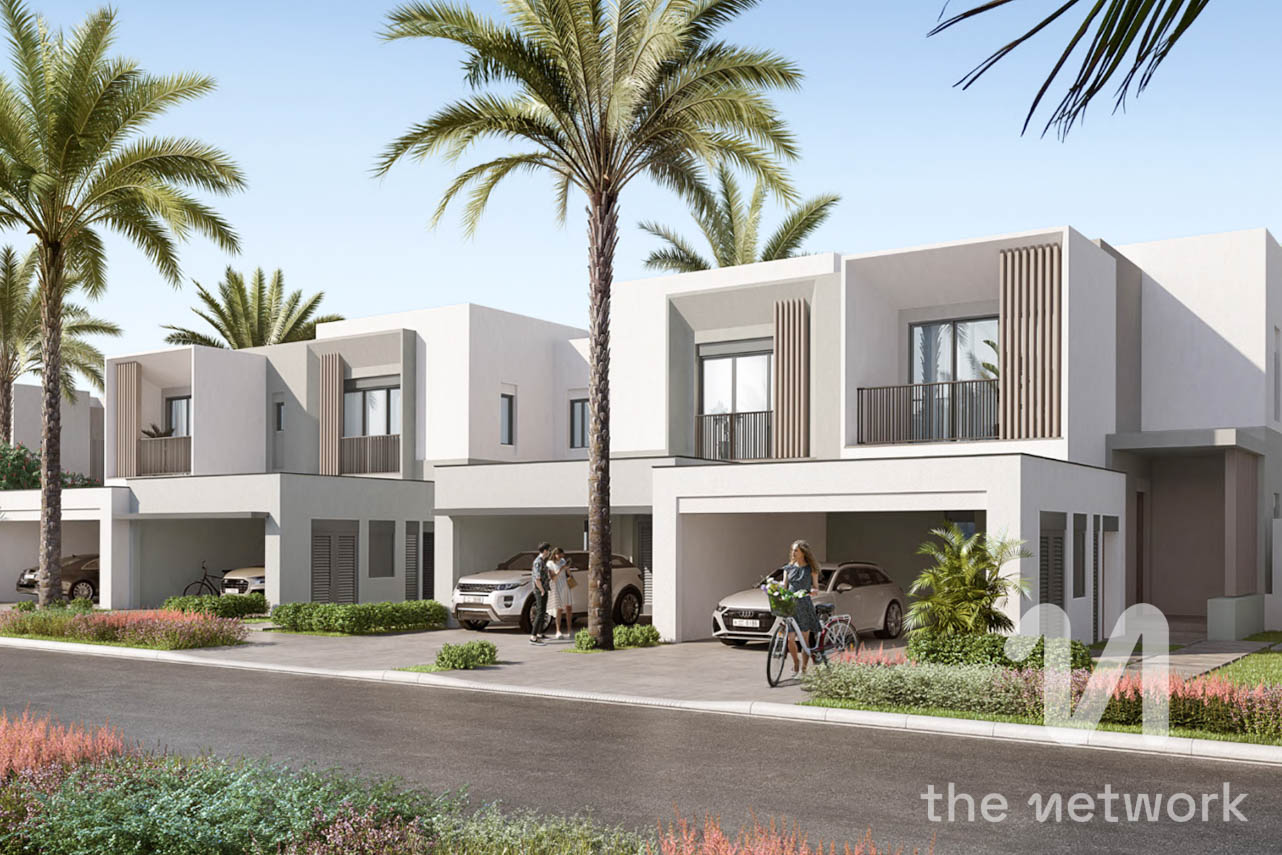 3BR Townhouse| Prime Location | Near Amenities