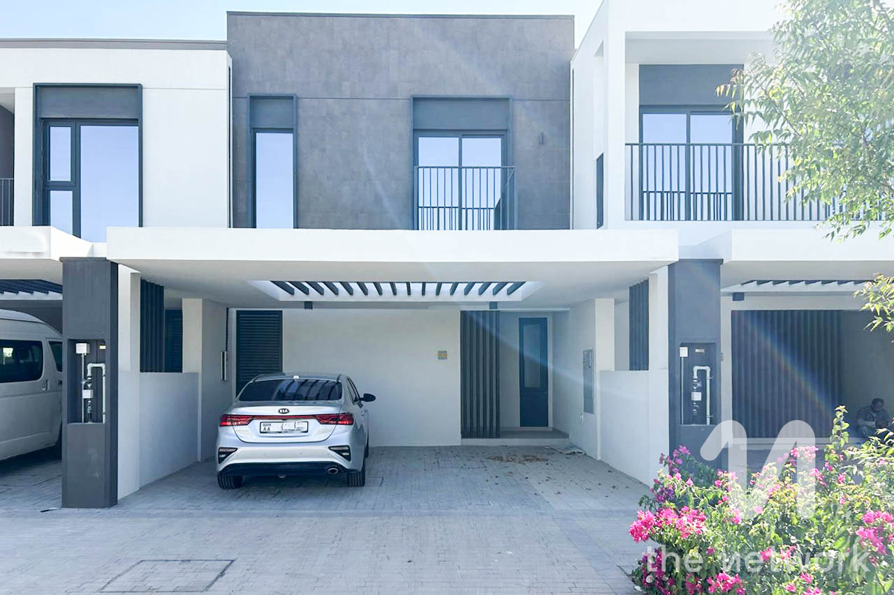 Ready To Move-in | Well Maintained | Vacant