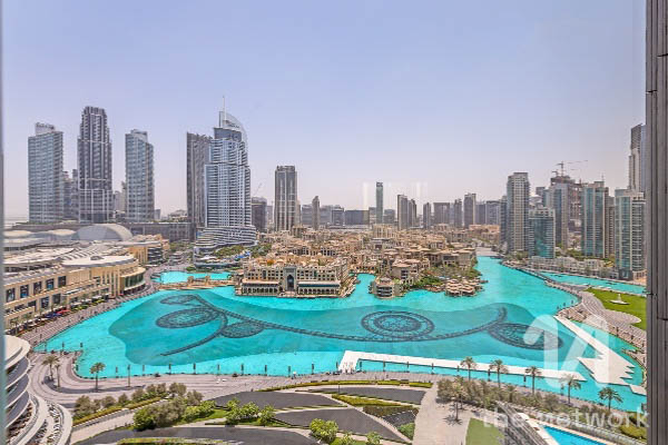 Full Fountain View | Vacant | Well-Maintained