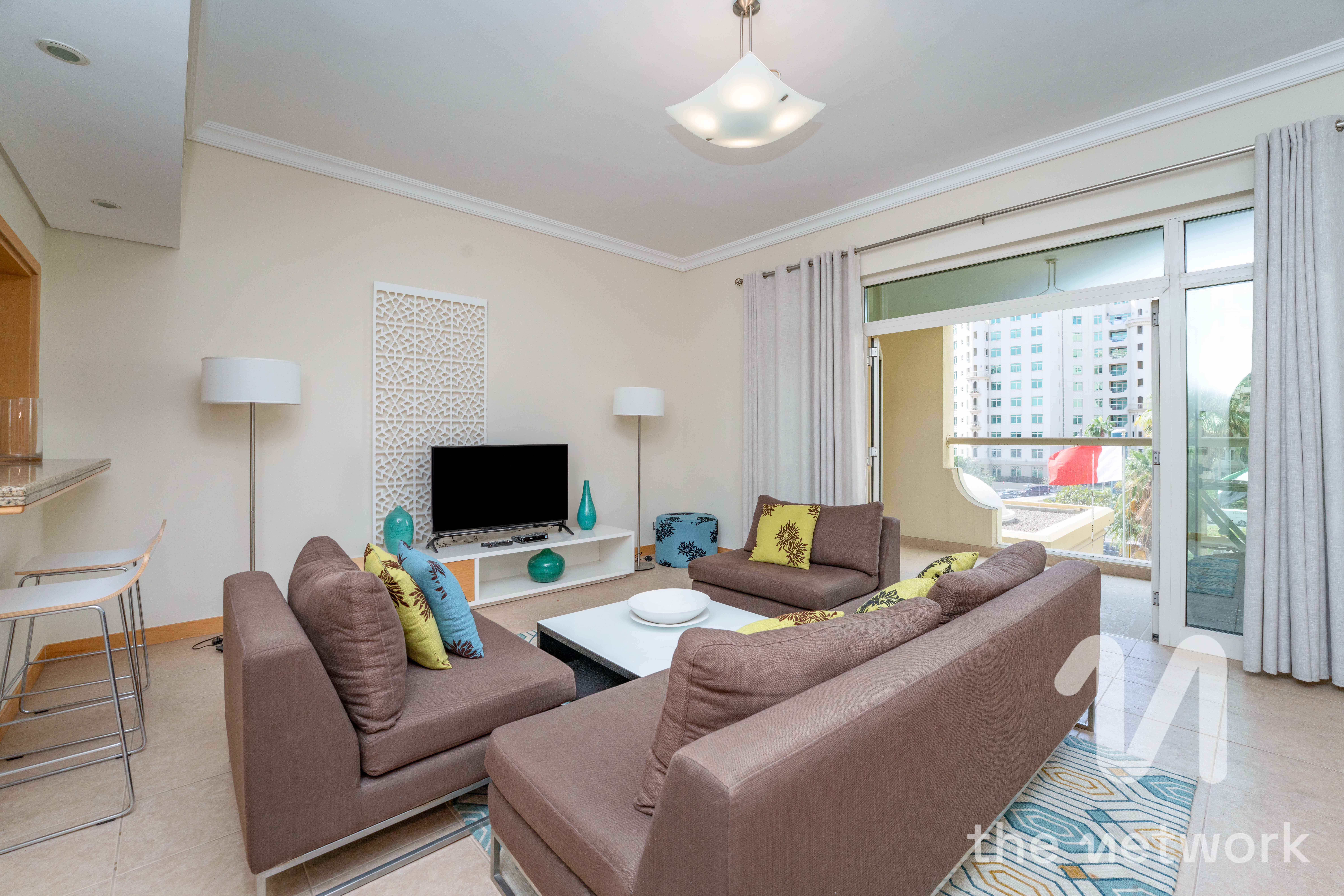 Vacant Now | Direct Beach Access | Fully Furnished
