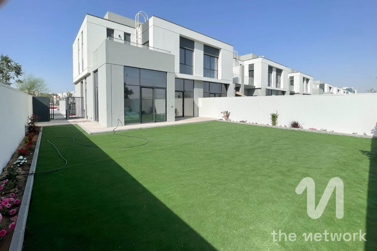 4BR Townhouse | Murooj West | Gated Community