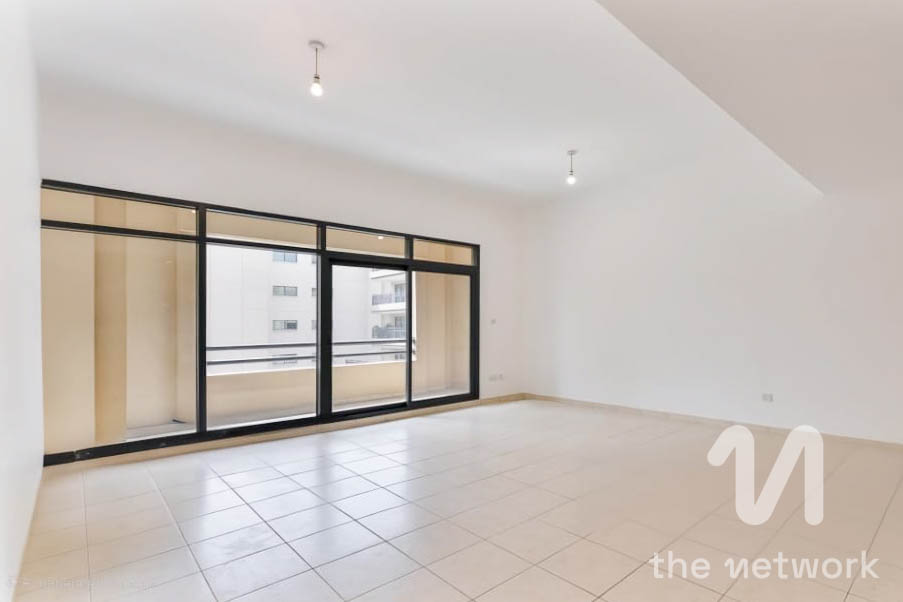 Chiller Free | 3BR | Vacant | Appliances Included