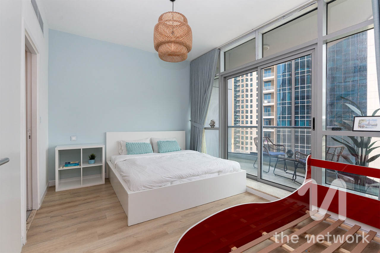 Marina View | Modern Scandic Apartment | Spacious