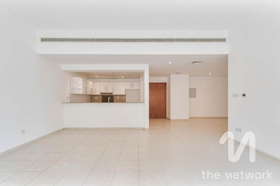 Chiller Free | 3BR | Vacant | Appliances Included