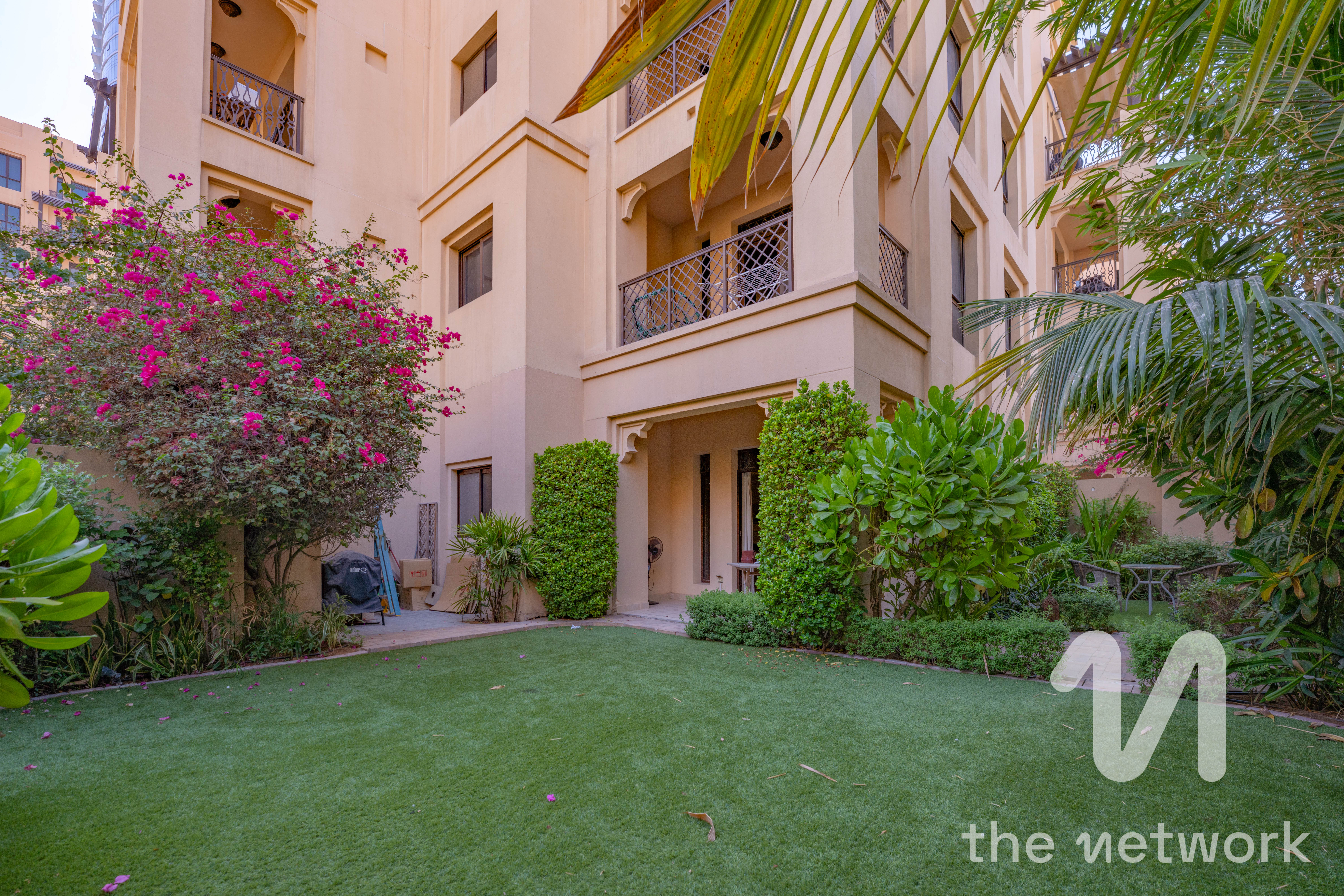 GARDEN 1BR | Modern Interiors | Fully Furnished