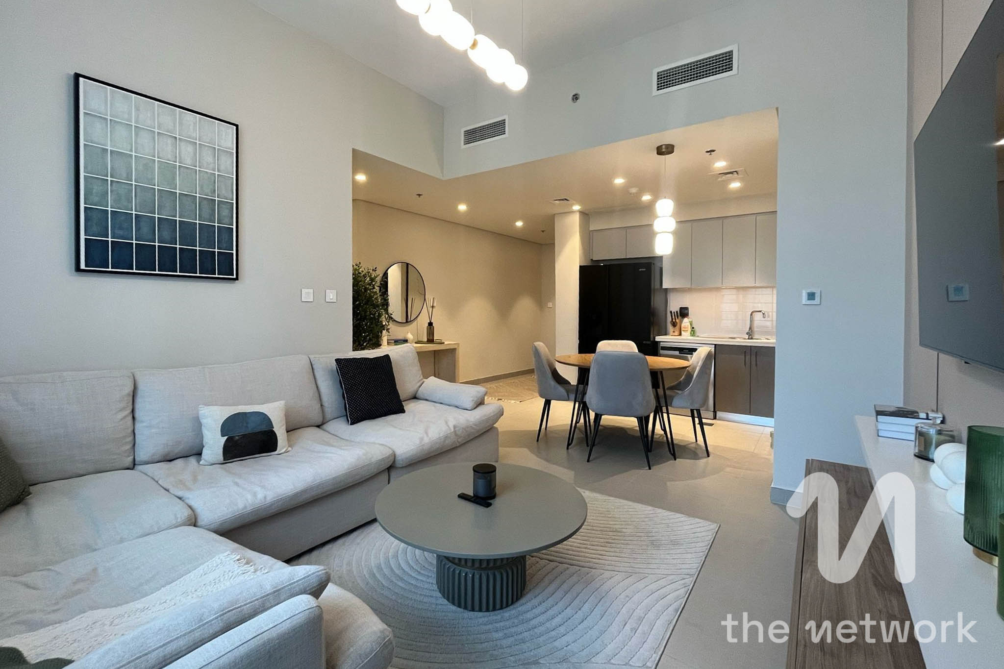 FULLY FURNISHED - RENOVATED - LUXURY