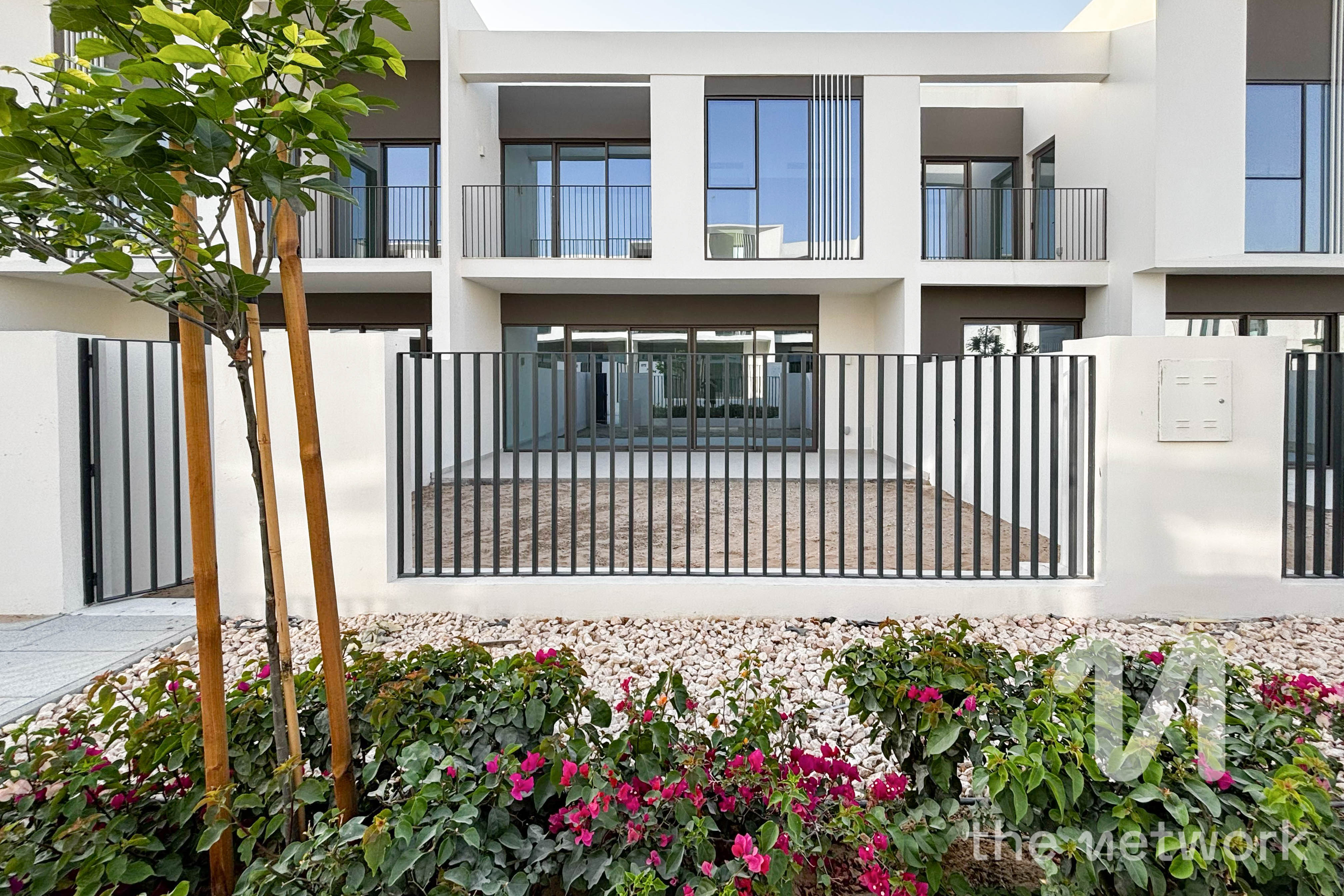 Single Row | Park Facing | Vastu Compliant