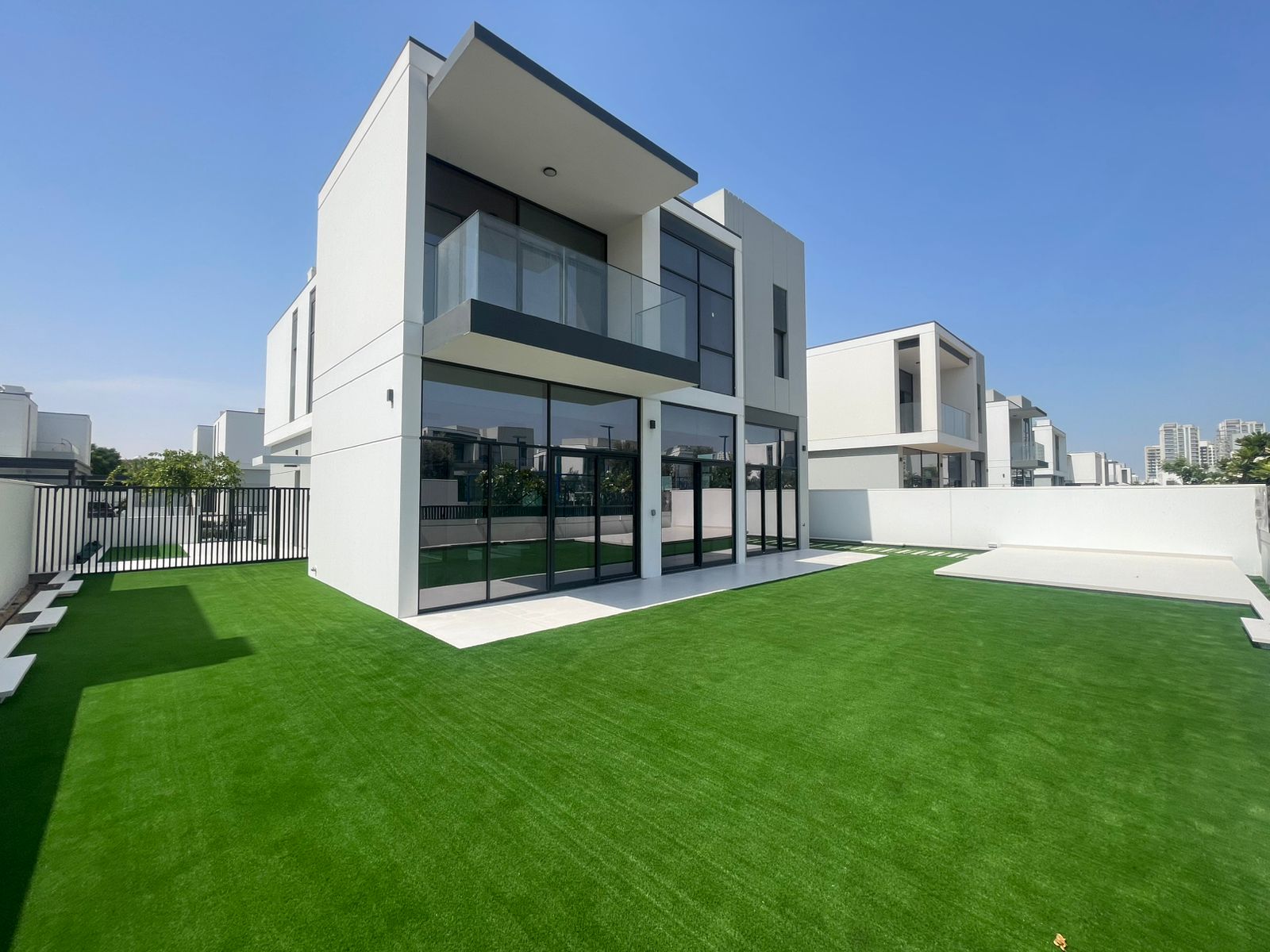 4BR Murooj | Single-row | Fully Landscaped Garden
