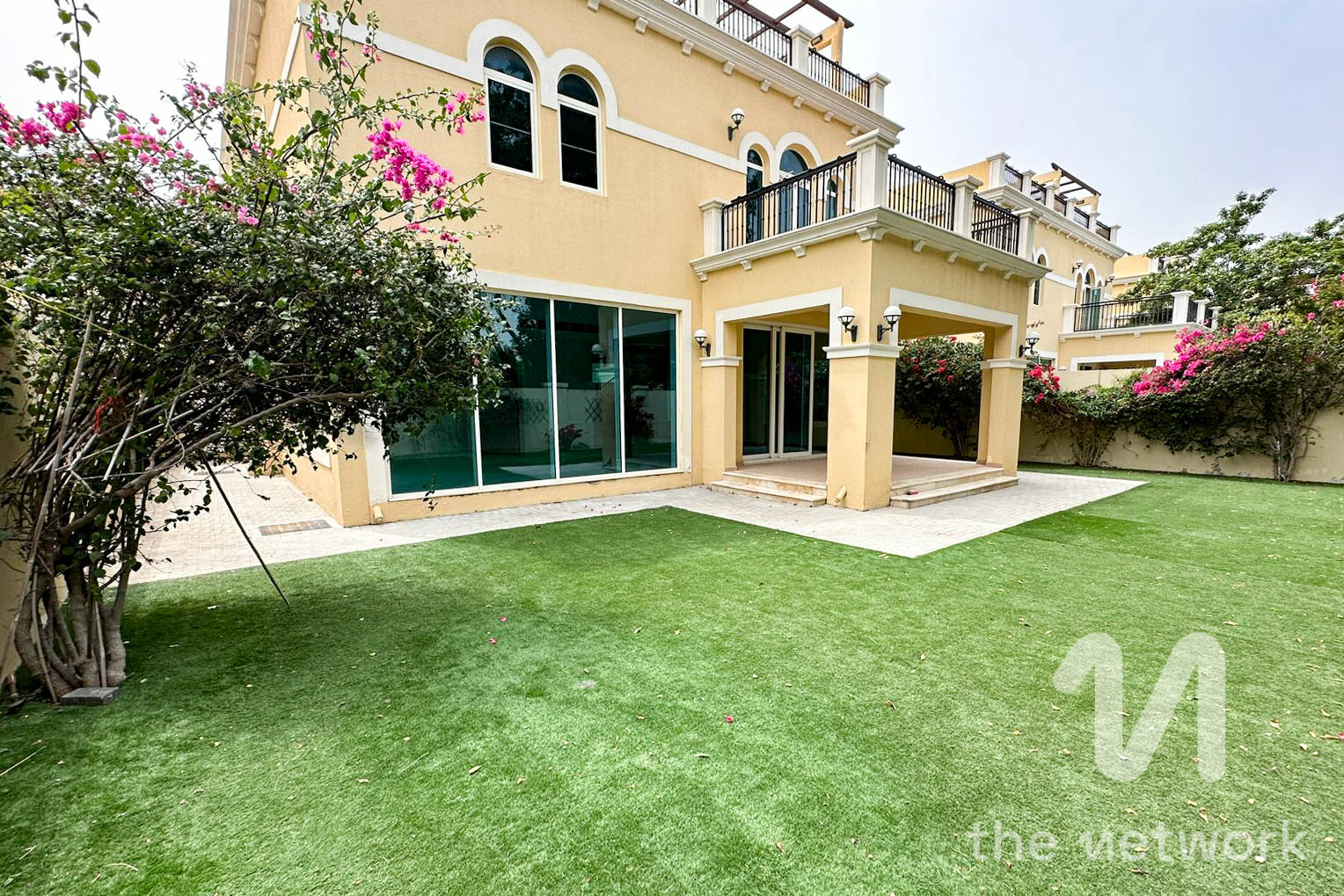 Single Row 4Beds Legacy Nova Villa for Rent Dist.9