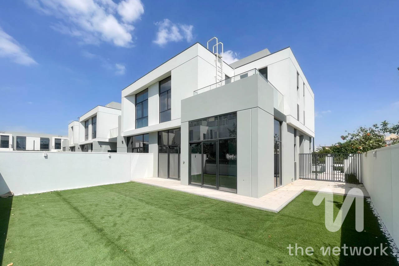 Brand New  | Ready to Move-In | Corner Unit
