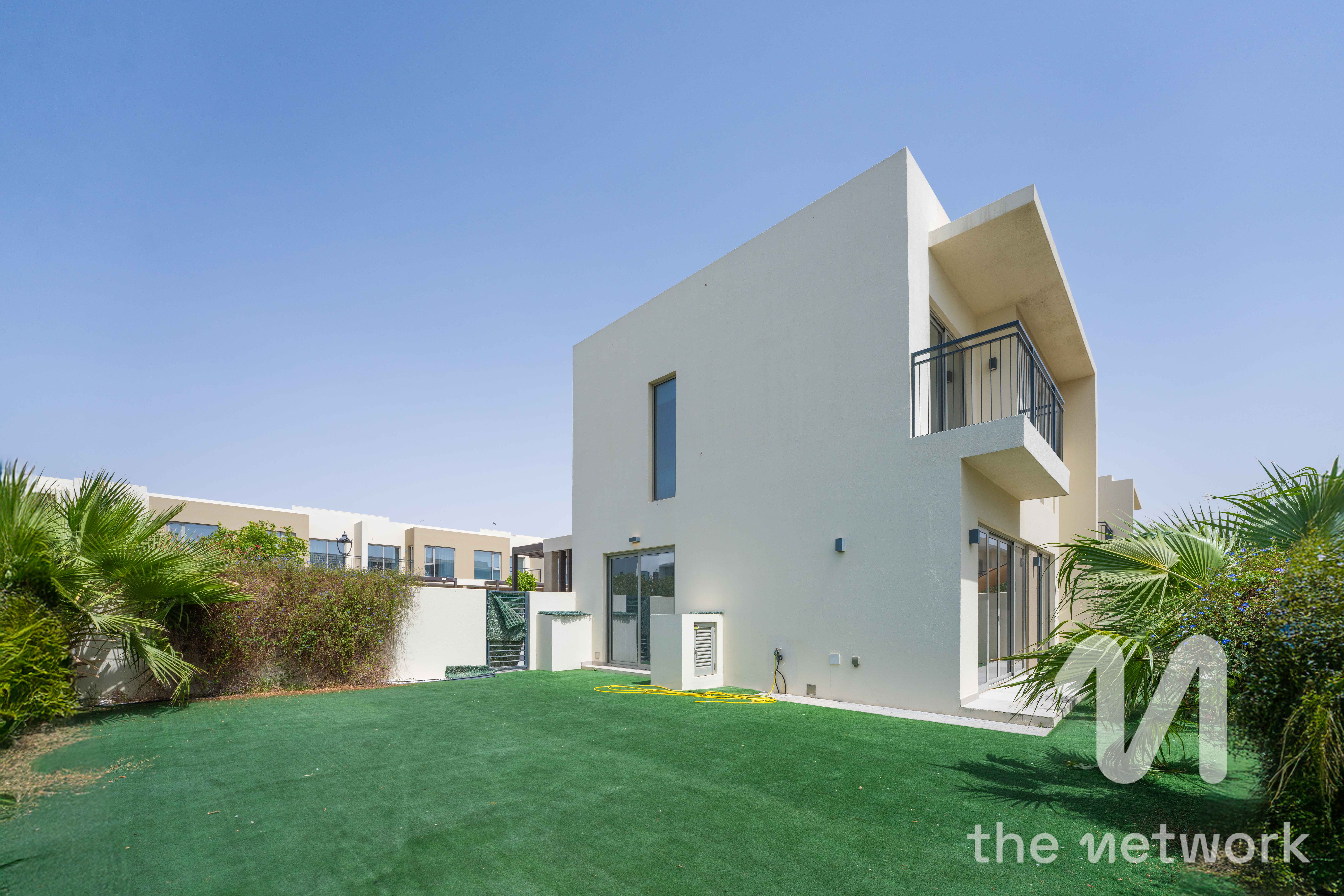 Corner Plot | Vacant Now | View Today