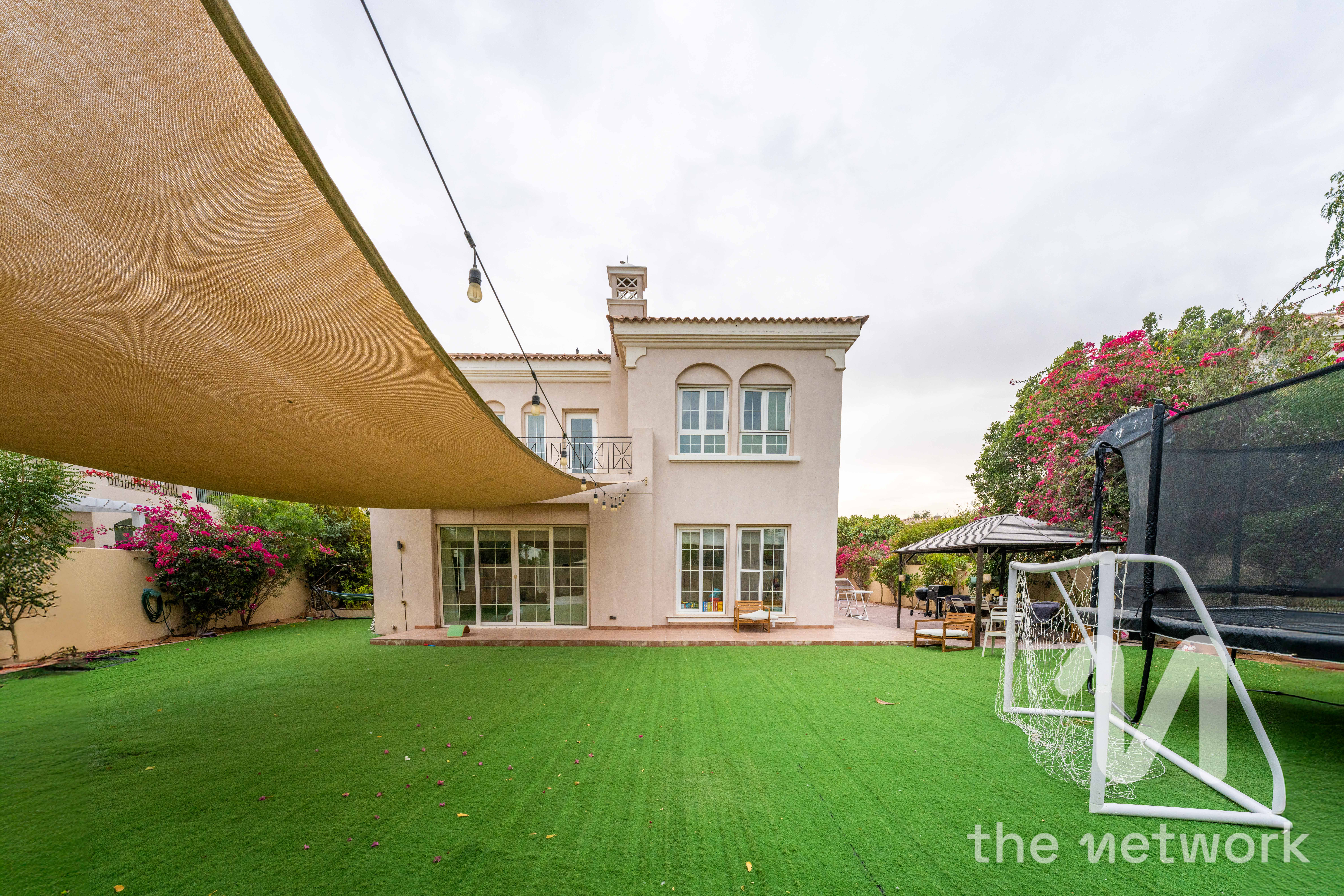 4-Bed Villa | Spacious | Landscaped Garden