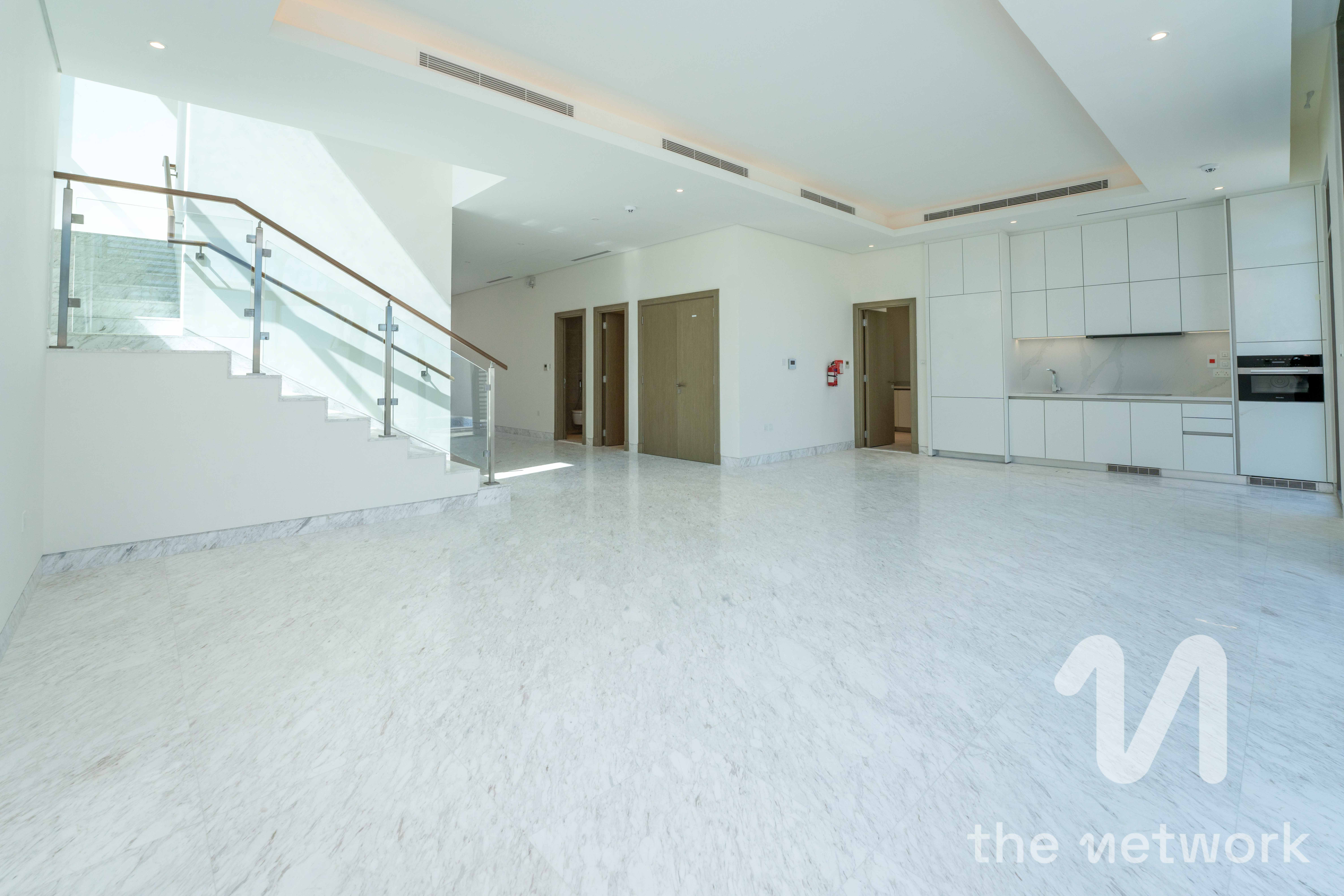 Ready to Move  | 12 CHEQUES | Multiple Villas